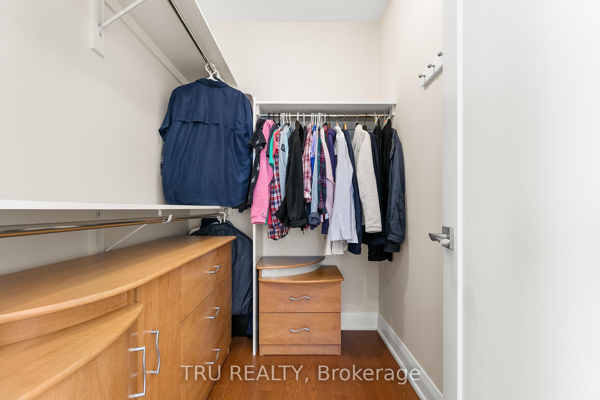 Photo 33 of Unit 201, 120 Cortile Private, Ottawa, Riverside South/Gloucester Glen — HOMEH