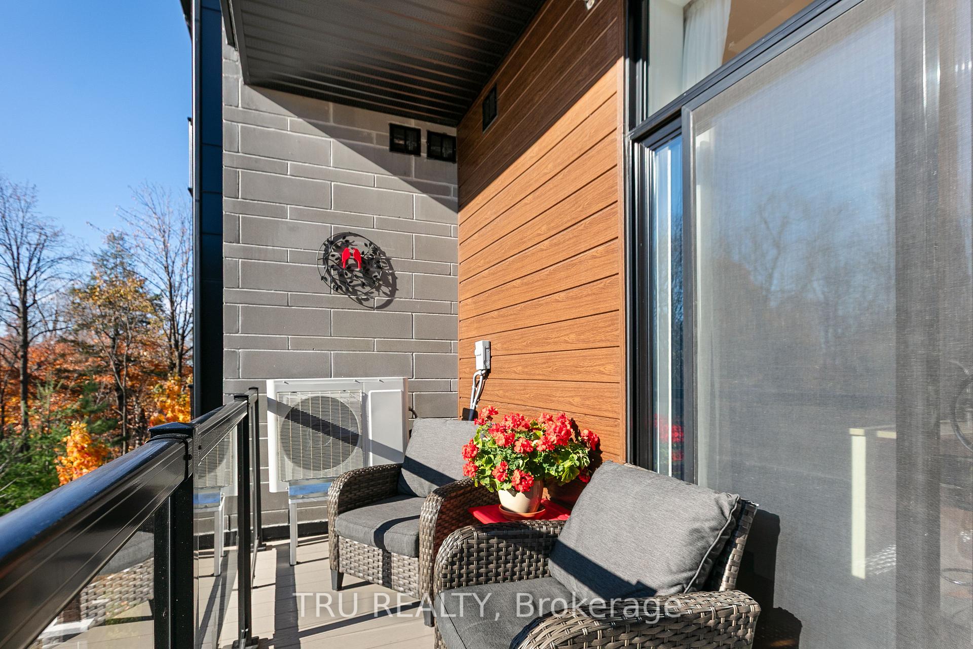 Photo 38 of Unit 201, 120 Cortile Private, Ottawa, Riverside South/Gloucester Glen — HOMEH