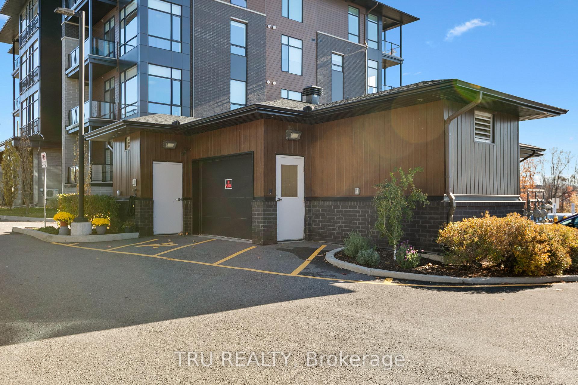 Photo 41 of Unit 201, 120 Cortile Private, Ottawa, Riverside South/Gloucester Glen — HOMEH