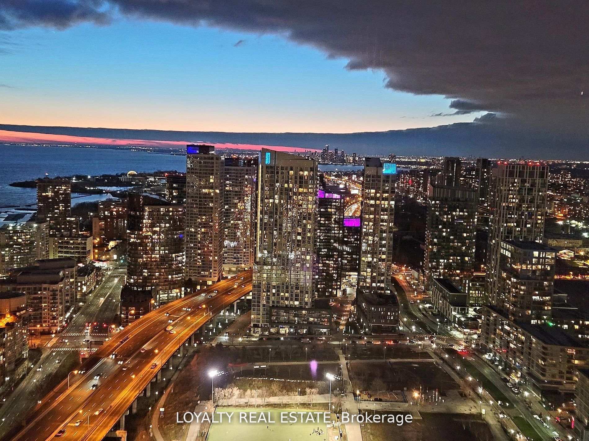Photo 2 of Unit 5203, 11 Brunel Court, Toronto, Waterfront Communities — HOMEH