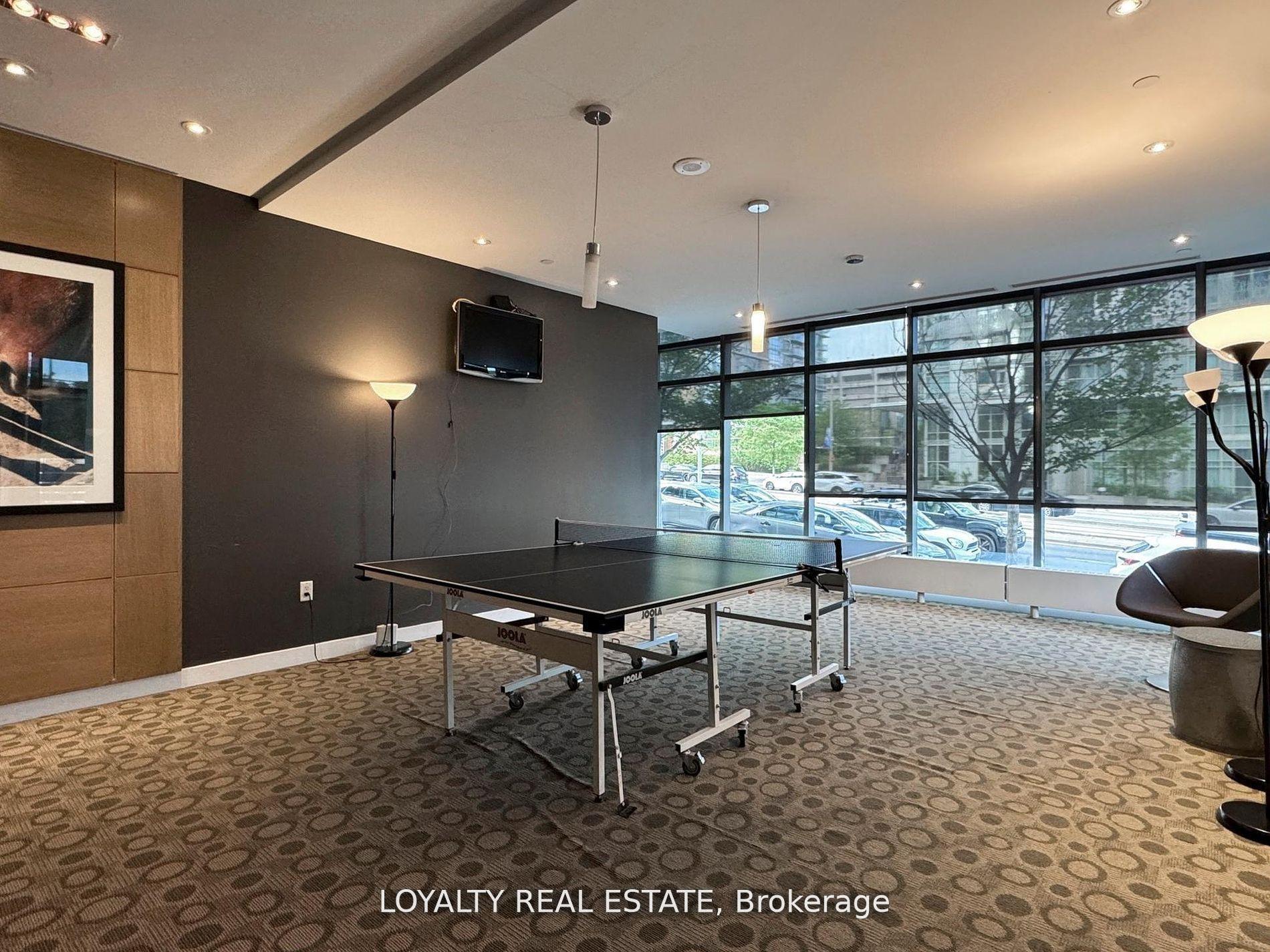 Photo 8 of Unit 5203, 11 Brunel Court, Toronto, Waterfront Communities — HOMEH