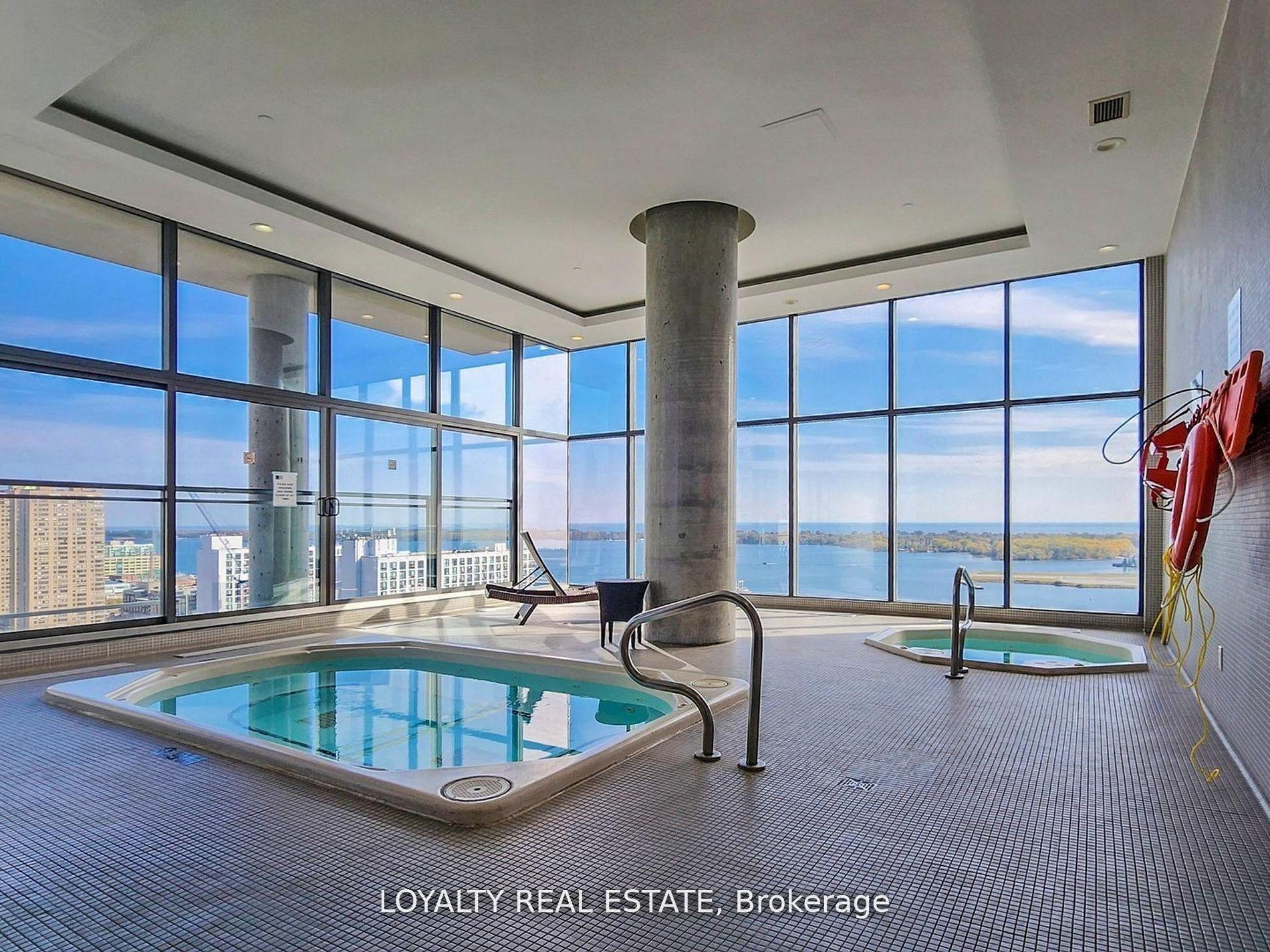 Photo 11 of Unit 5203, 11 Brunel Court, Toronto, Waterfront Communities — HOMEH