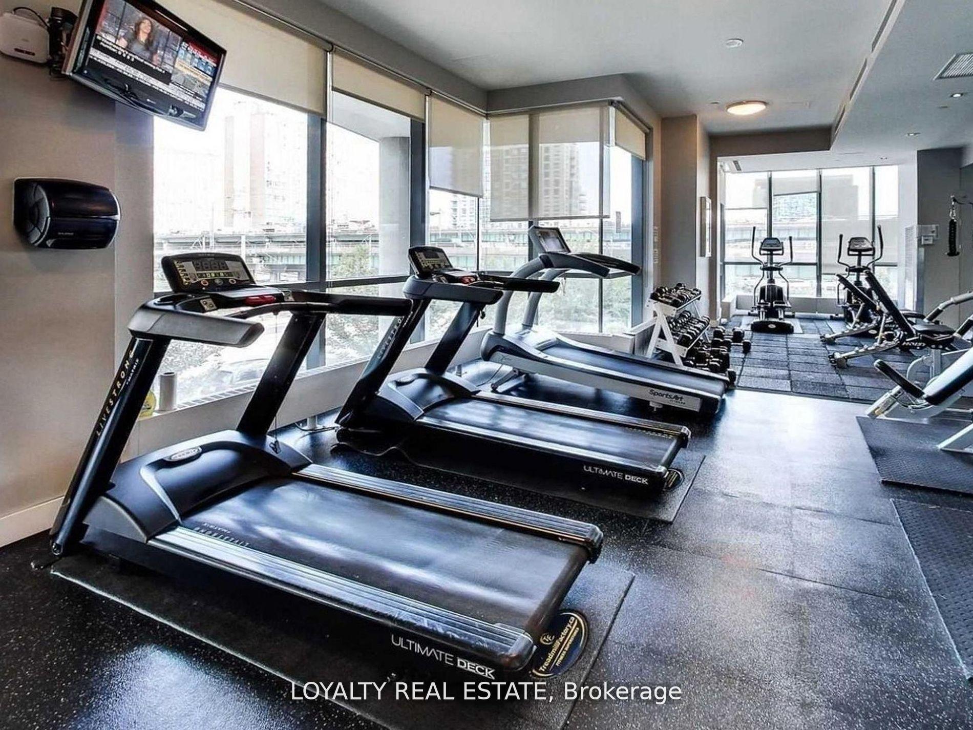 Photo 13 of Unit 5203, 11 Brunel Court, Toronto, Waterfront Communities — HOMEH