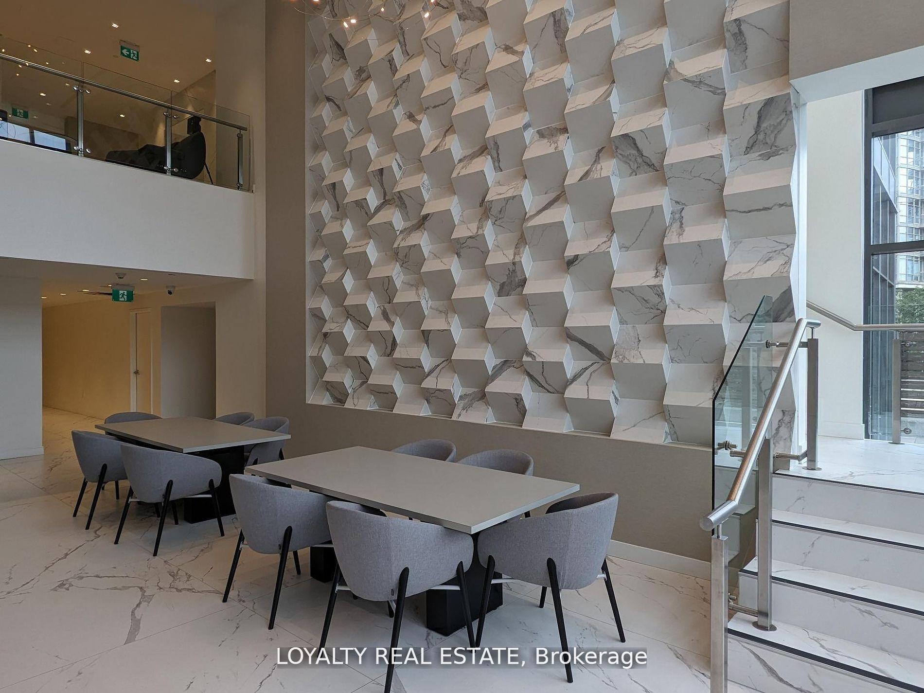 Photo 14 of Unit 5203, 11 Brunel Court, Toronto, Waterfront Communities — HOMEH