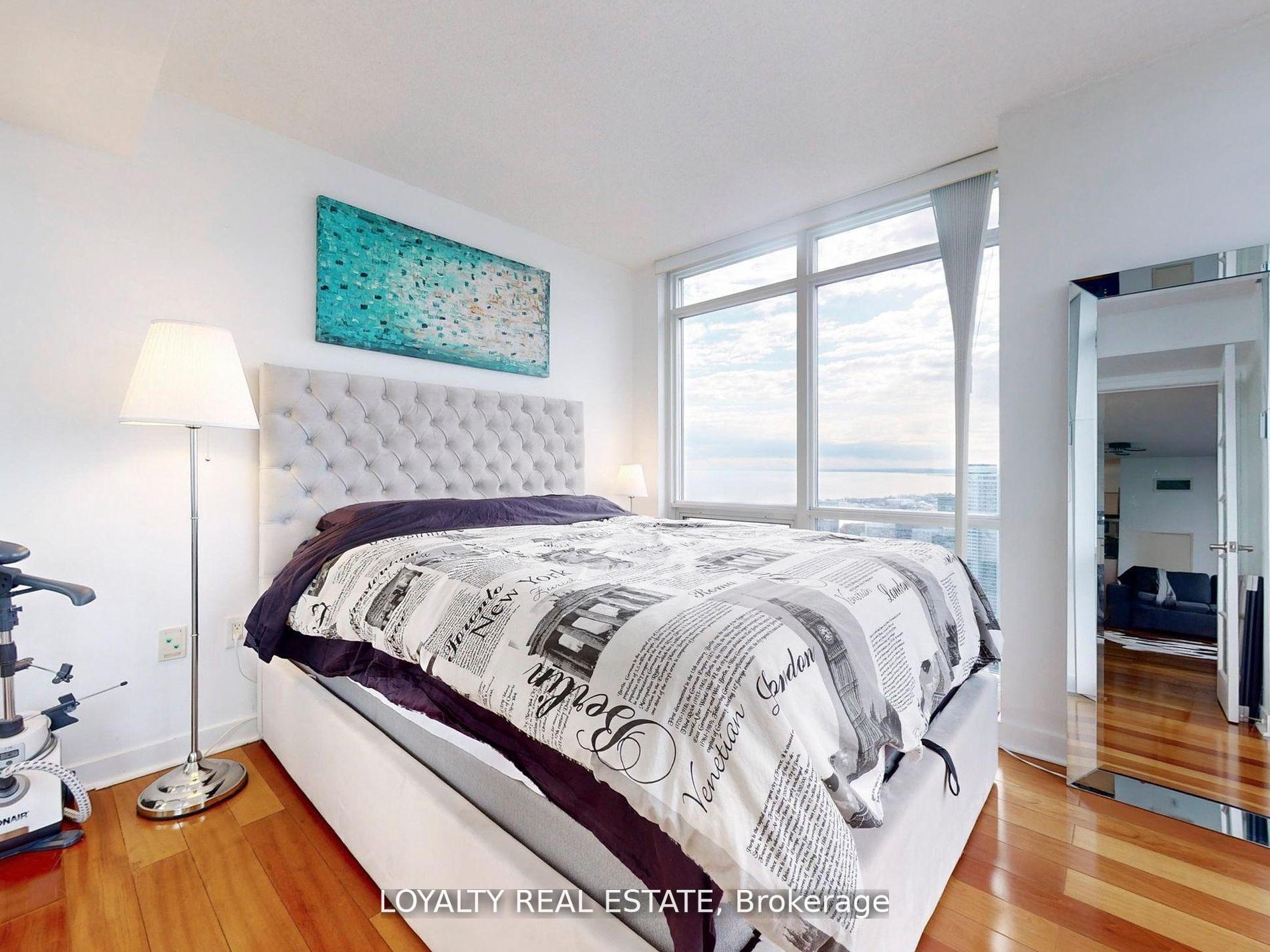 Photo 18 of Unit 5203, 11 Brunel Court, Toronto, Waterfront Communities — HOMEH