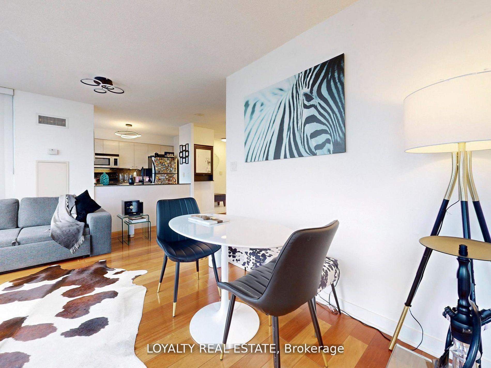Photo 25 of Unit 5203, 11 Brunel Court, Toronto, Waterfront Communities — HOMEH