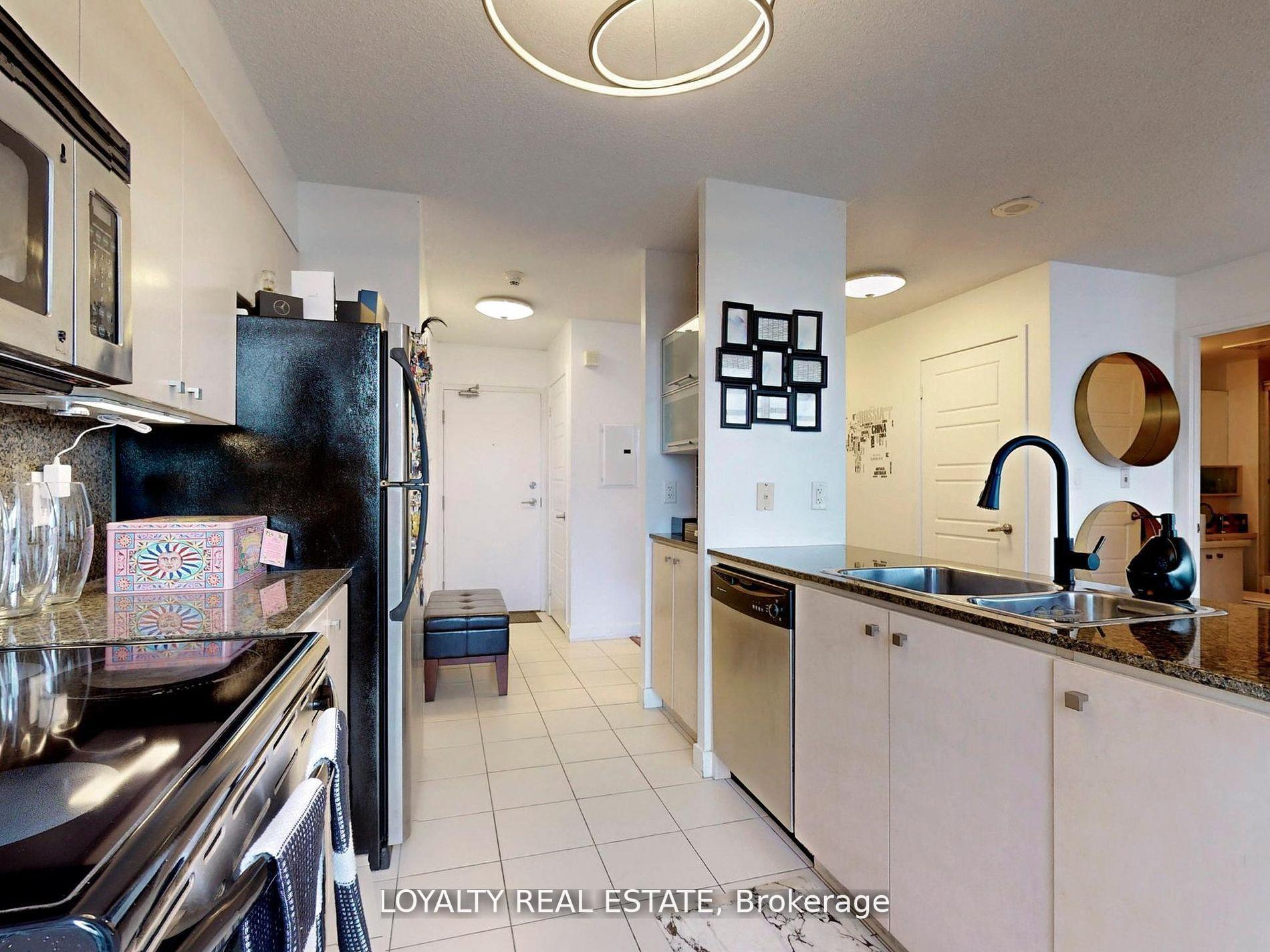 Photo 28 of Unit 5203, 11 Brunel Court, Toronto, Waterfront Communities — HOMEH