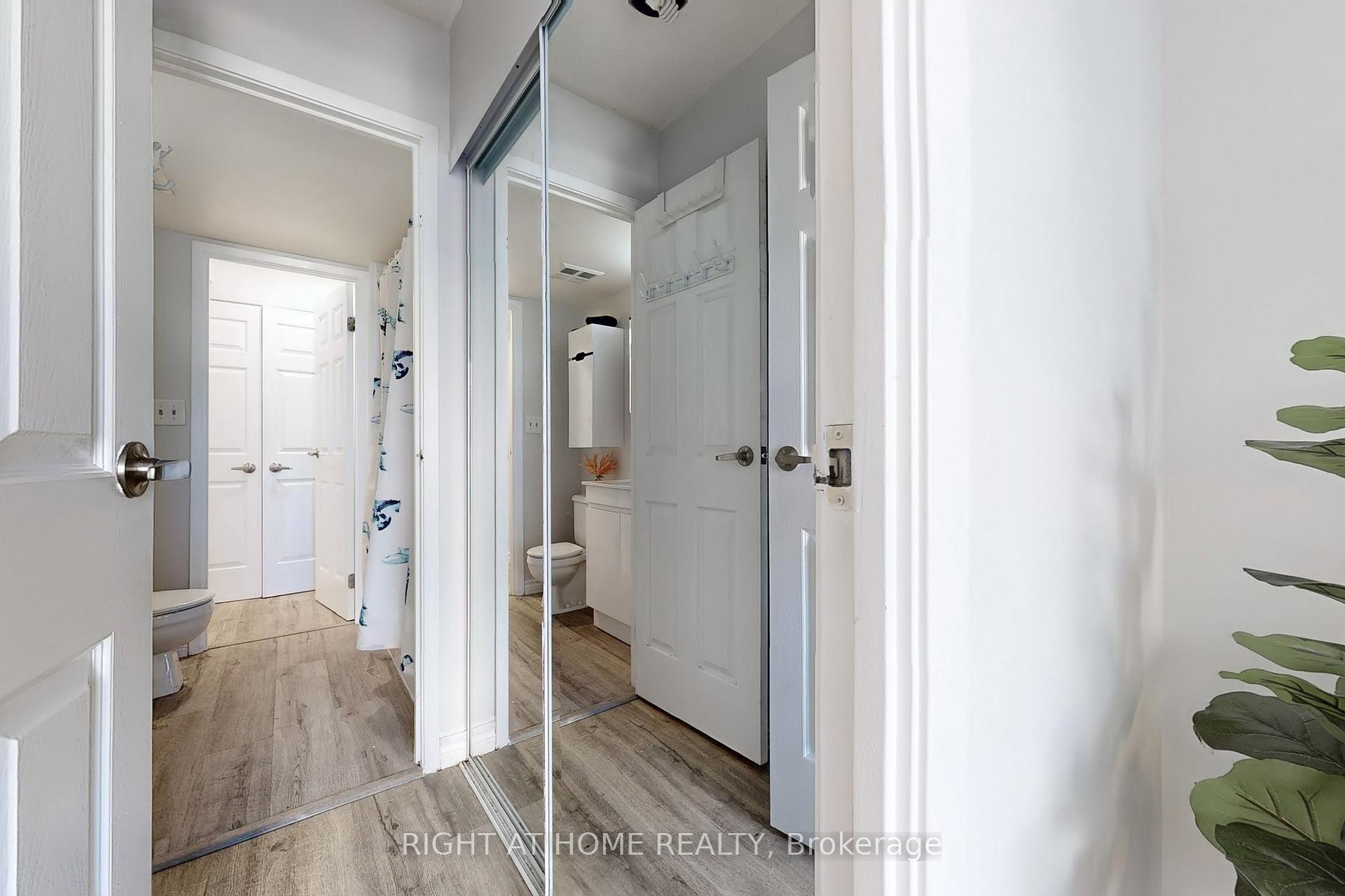 Photo 12 of Unit 705, 222 The Esplanade Avenue, Toronto, Waterfront Communities — HOMEH