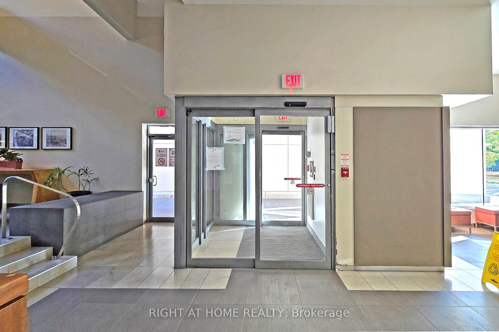 Photo 16 of Unit 705, 222 The Esplanade Avenue, Toronto, Waterfront Communities — HOMEH