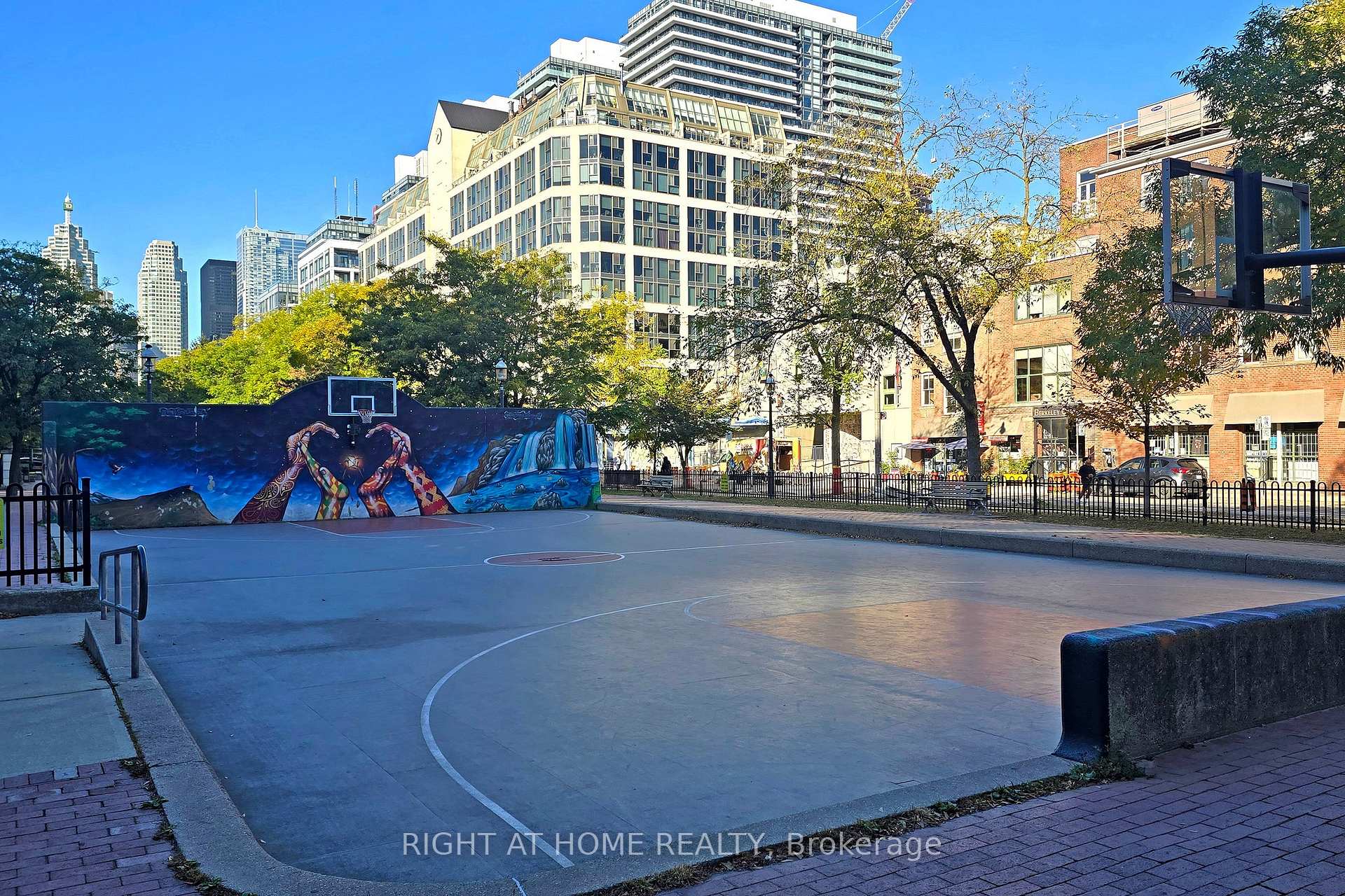 Photo 31 of Unit 705, 222 The Esplanade Avenue, Toronto, Waterfront Communities — HOMEH