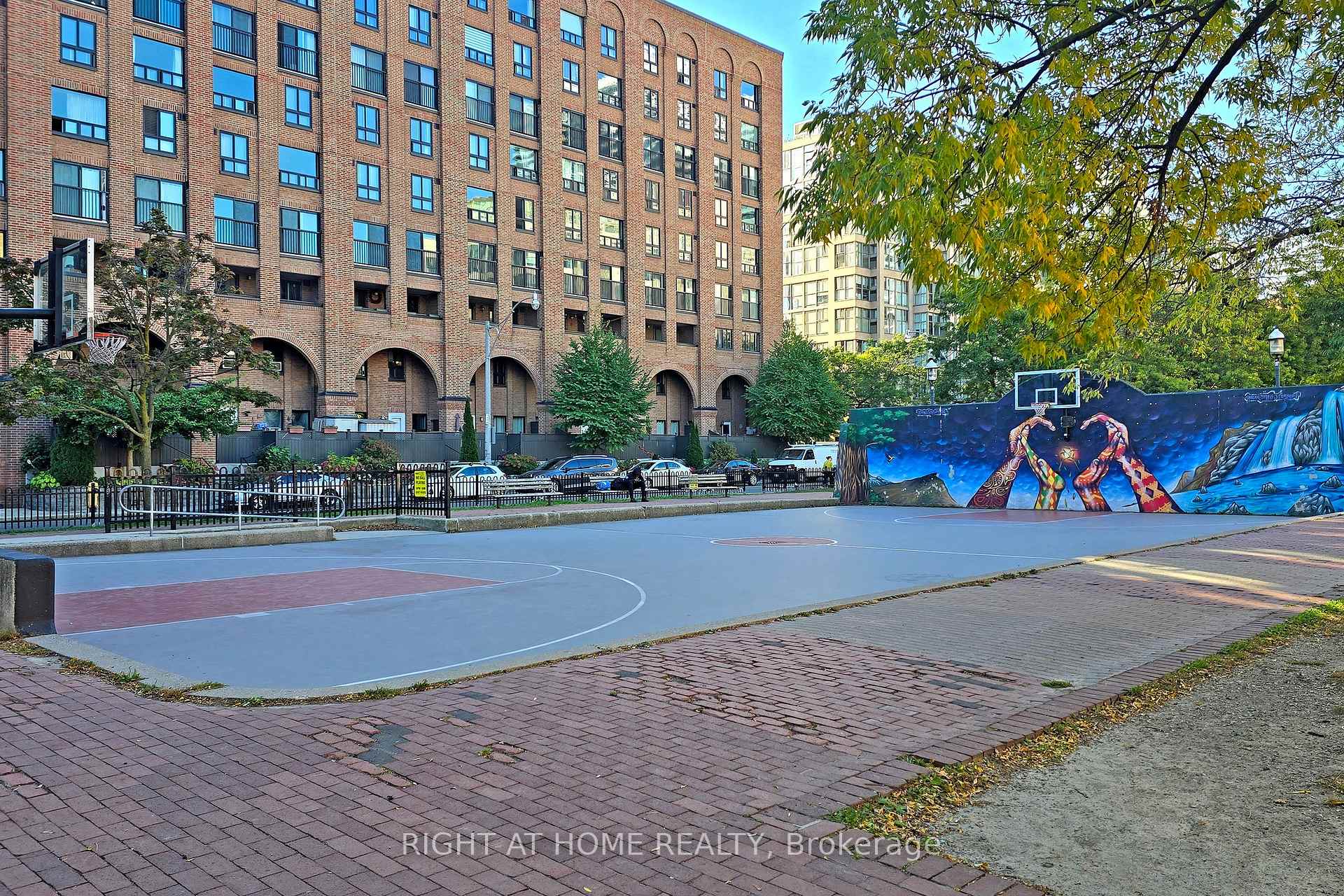 Photo 32 of Unit 705, 222 The Esplanade Avenue, Toronto, Waterfront Communities — HOMEH