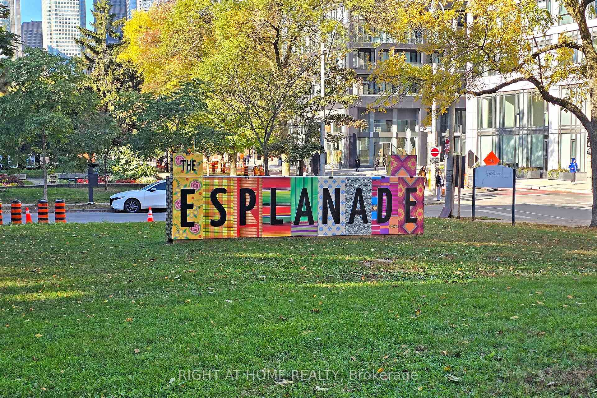 Photo 34 of Unit 705, 222 The Esplanade Avenue, Toronto, Waterfront Communities — HOMEH