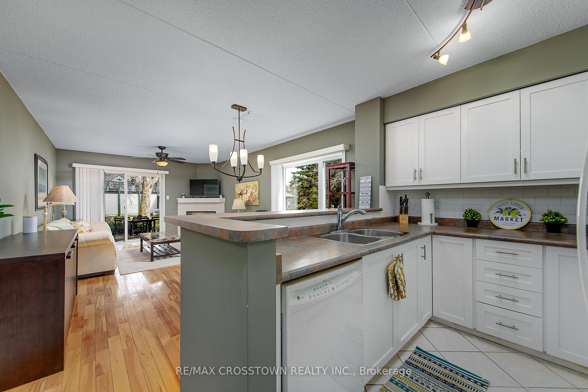 Photo 26 of Unit 10, 297 Mariners Way, Collingwood — HOMEH