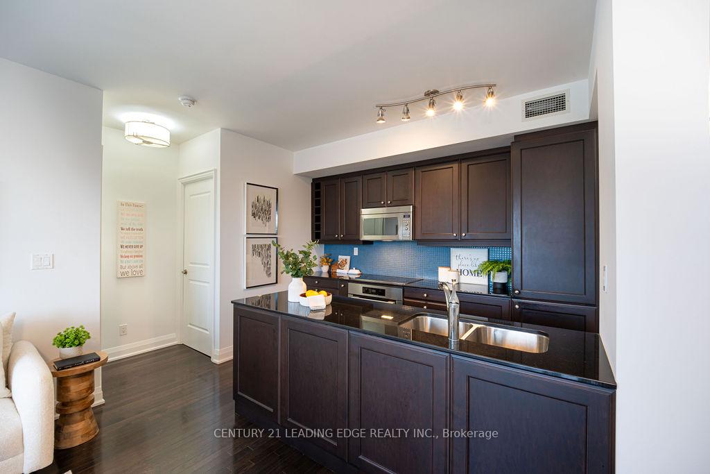 Photo 16 of Unit 814, 1 Bedford Road, Toronto, The Annex — HOMEH