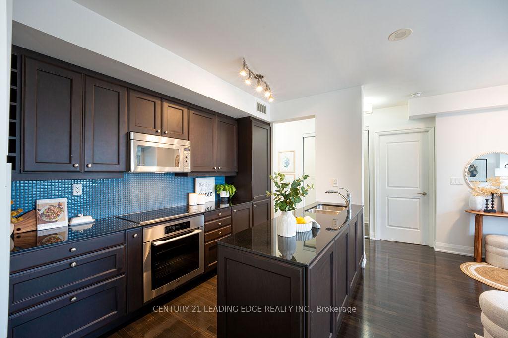 Photo 18 of Unit 814, 1 Bedford Road, Toronto, The Annex — HOMEH