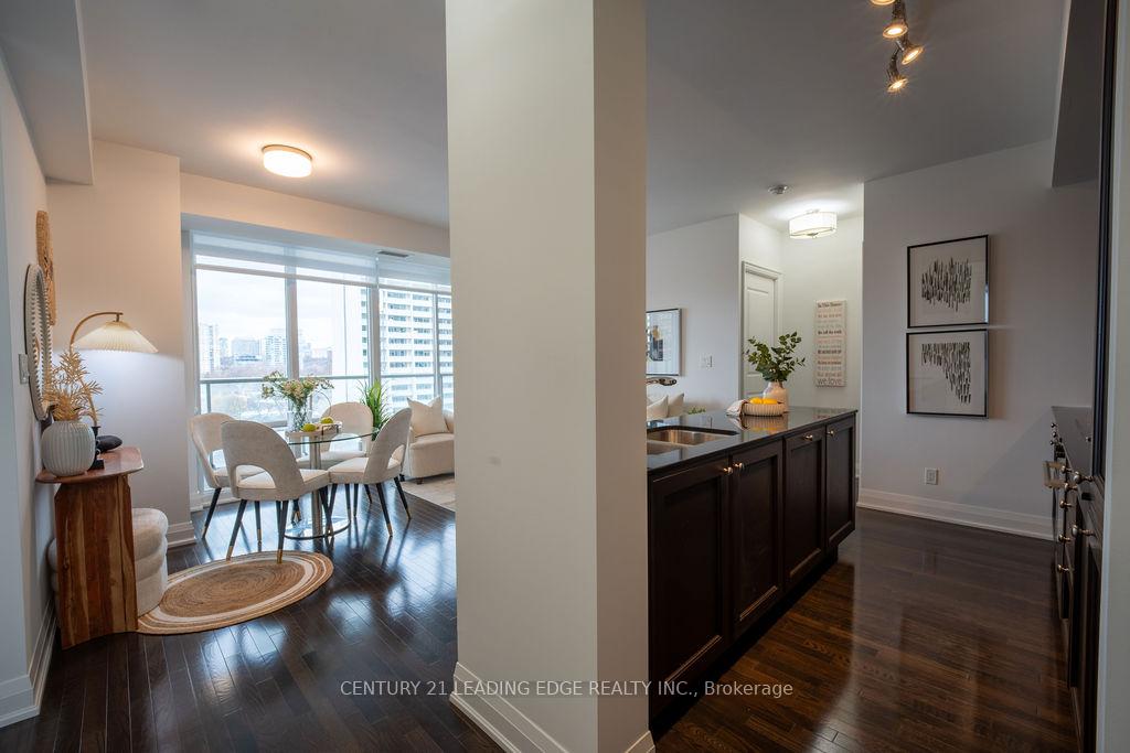 Photo 26 of Unit 814, 1 Bedford Road, Toronto, The Annex — HOMEH