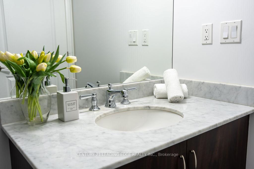 Photo 41 of Unit 814, 1 Bedford Road, Toronto, The Annex — HOMEH