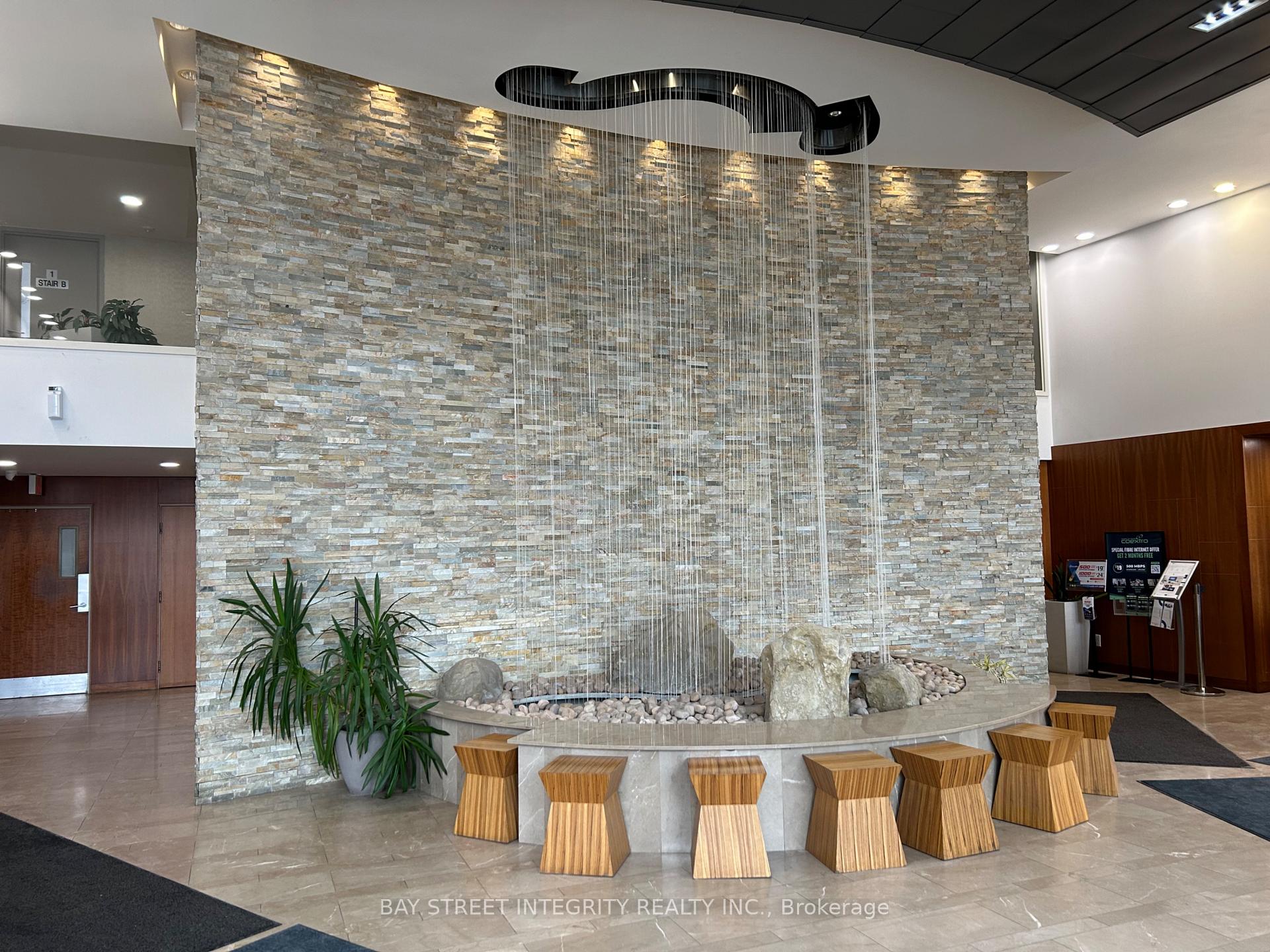 Photo 1 of Unit 1211, 225 Webb Drive, Mississauga, City Centre — HOMEH