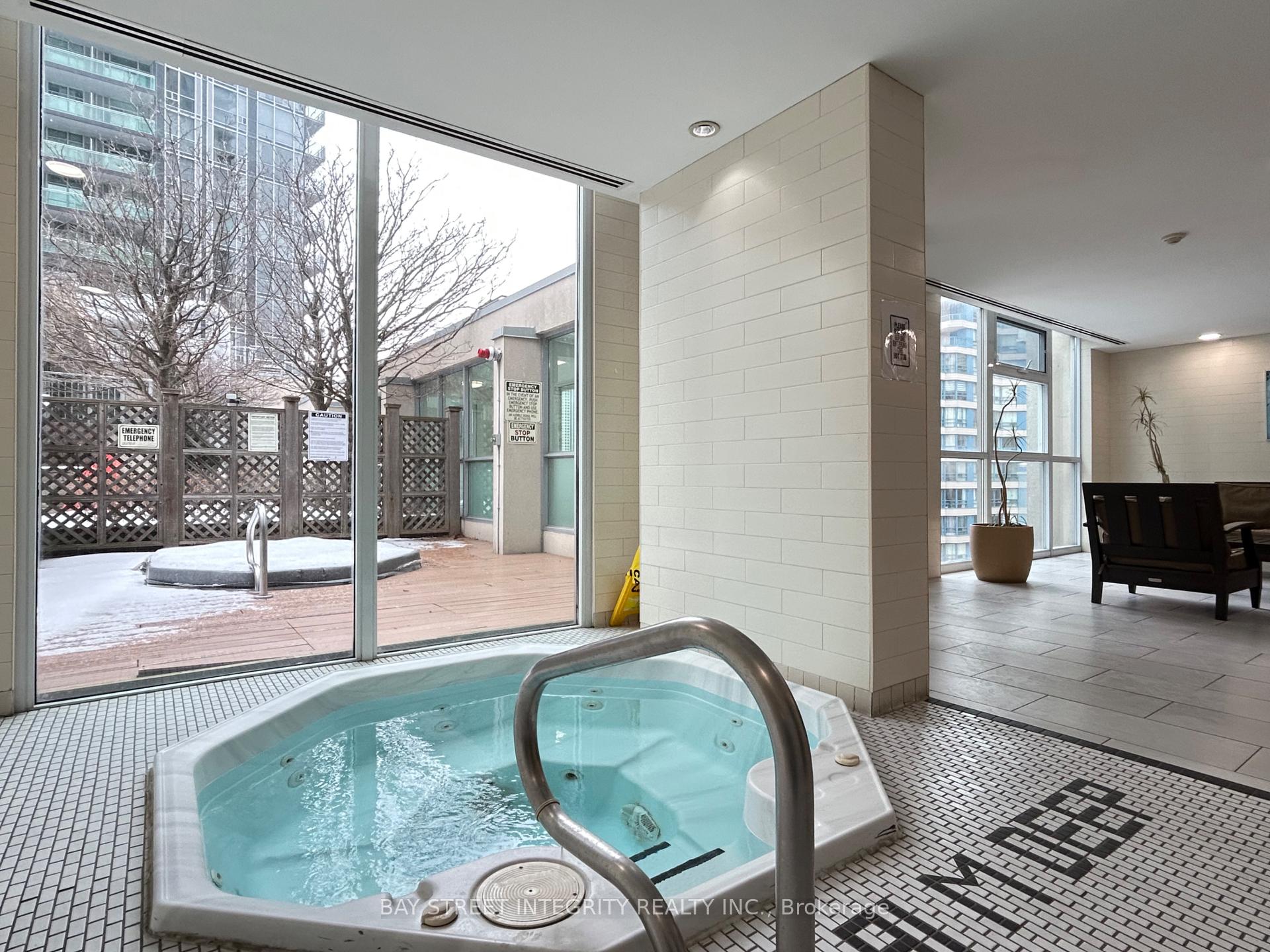 Photo 19 of Unit 1211, 225 Webb Drive, Mississauga, City Centre — HOMEH