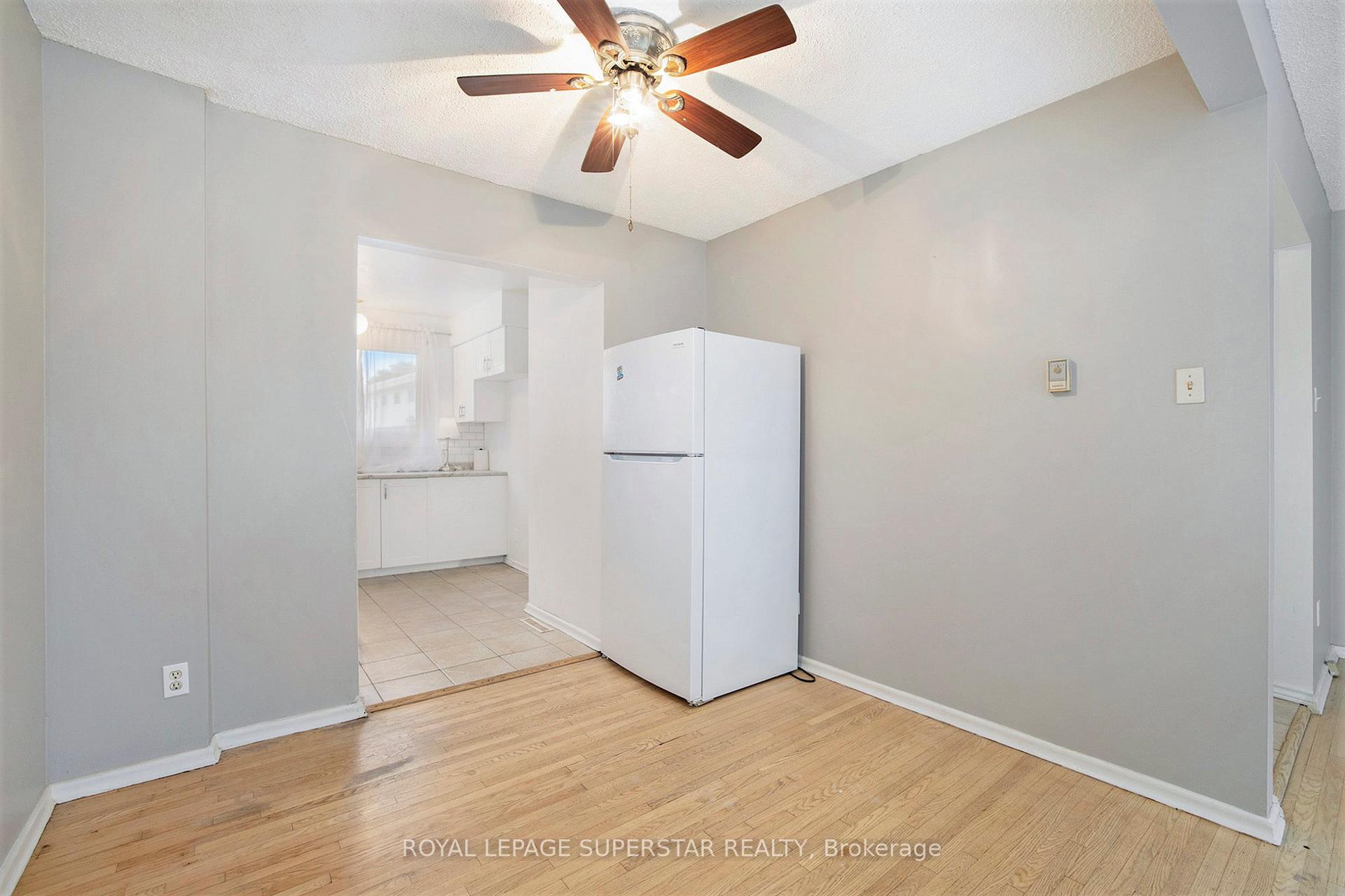Photo 11 of Unit 25, 427 Moodie Drive, Ottawa, Bells Corners — HOMEH