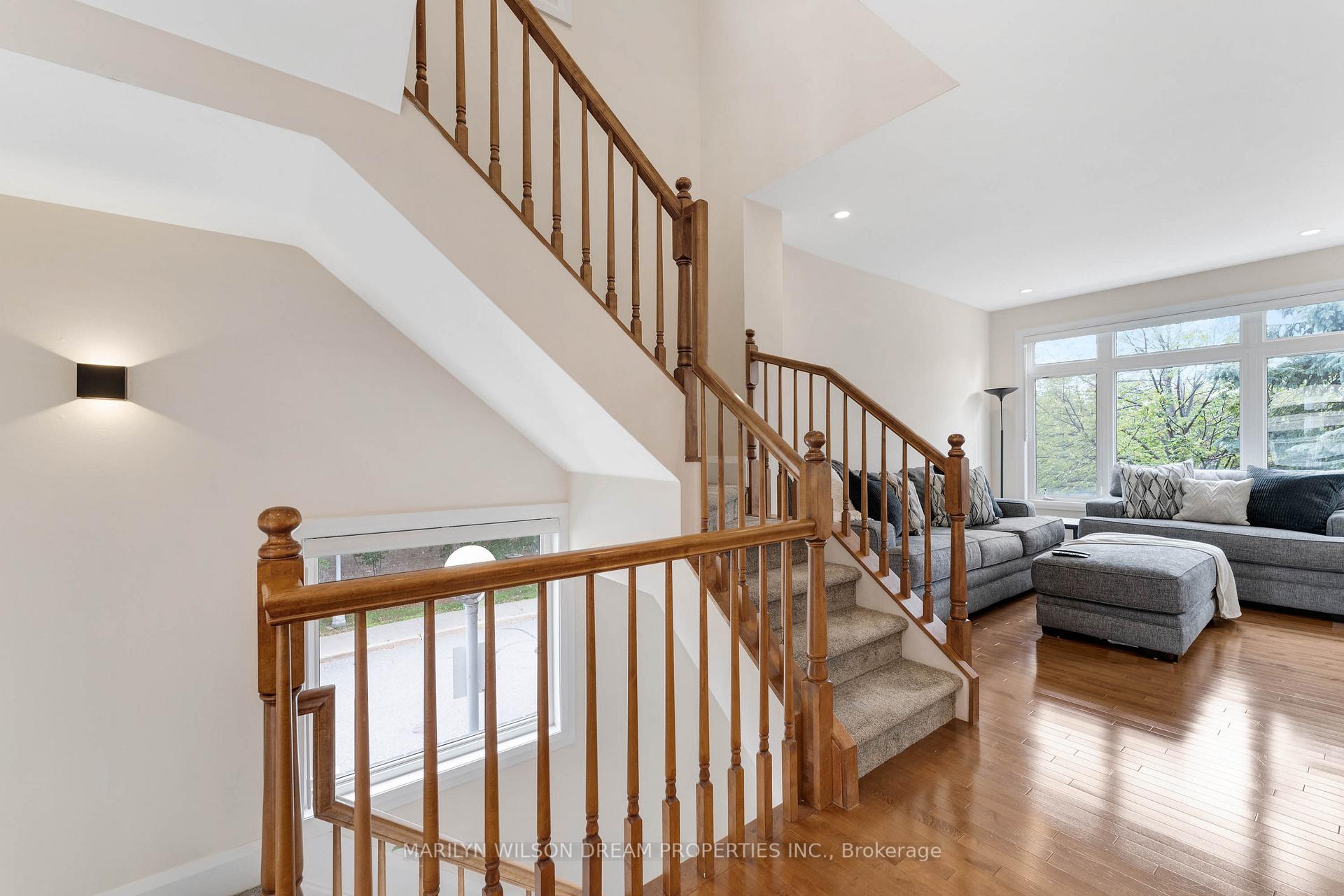 Photo 4 of 52 Metropole Private, Ottawa, Westboro North — HOMEH