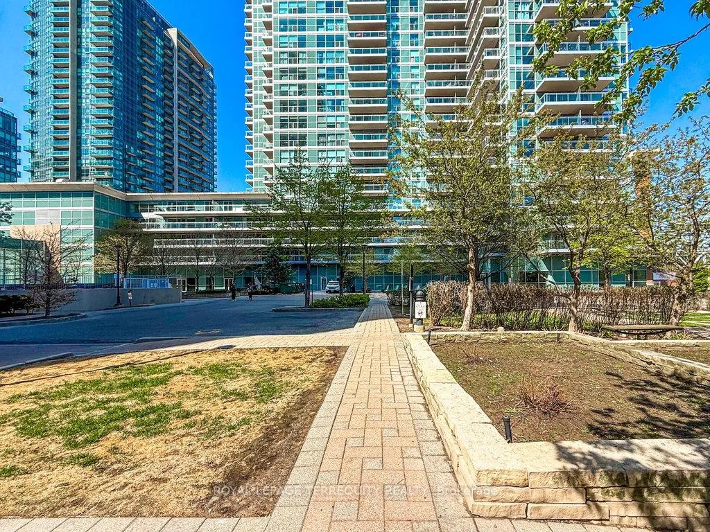 Photo 22 of Unit 1901, 100 Western Battery Road, Toronto, Niagara — HOMEH