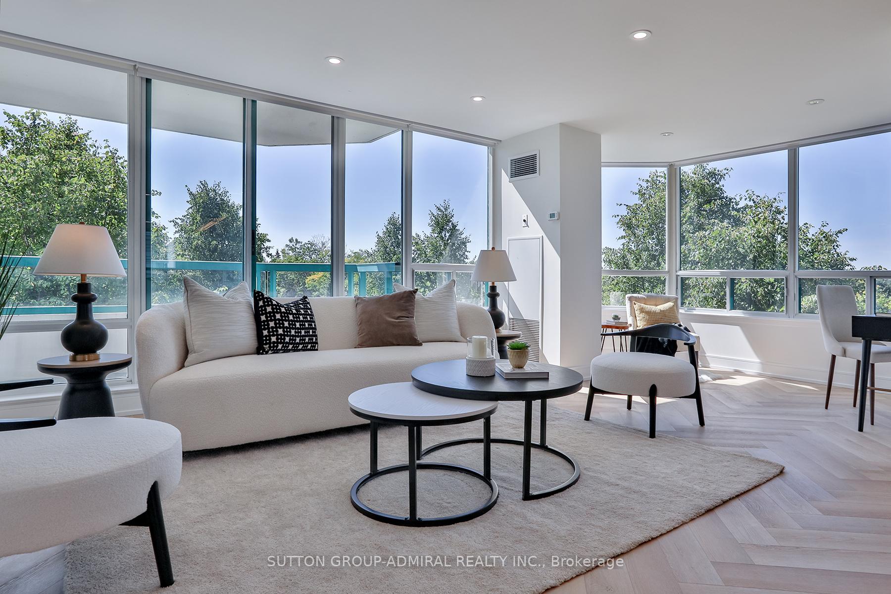 Photo 3 of Unit 610, 7250 Yonge Street, Vaughan, Crestwood-Springfarm-Yorkhill — HOMEH