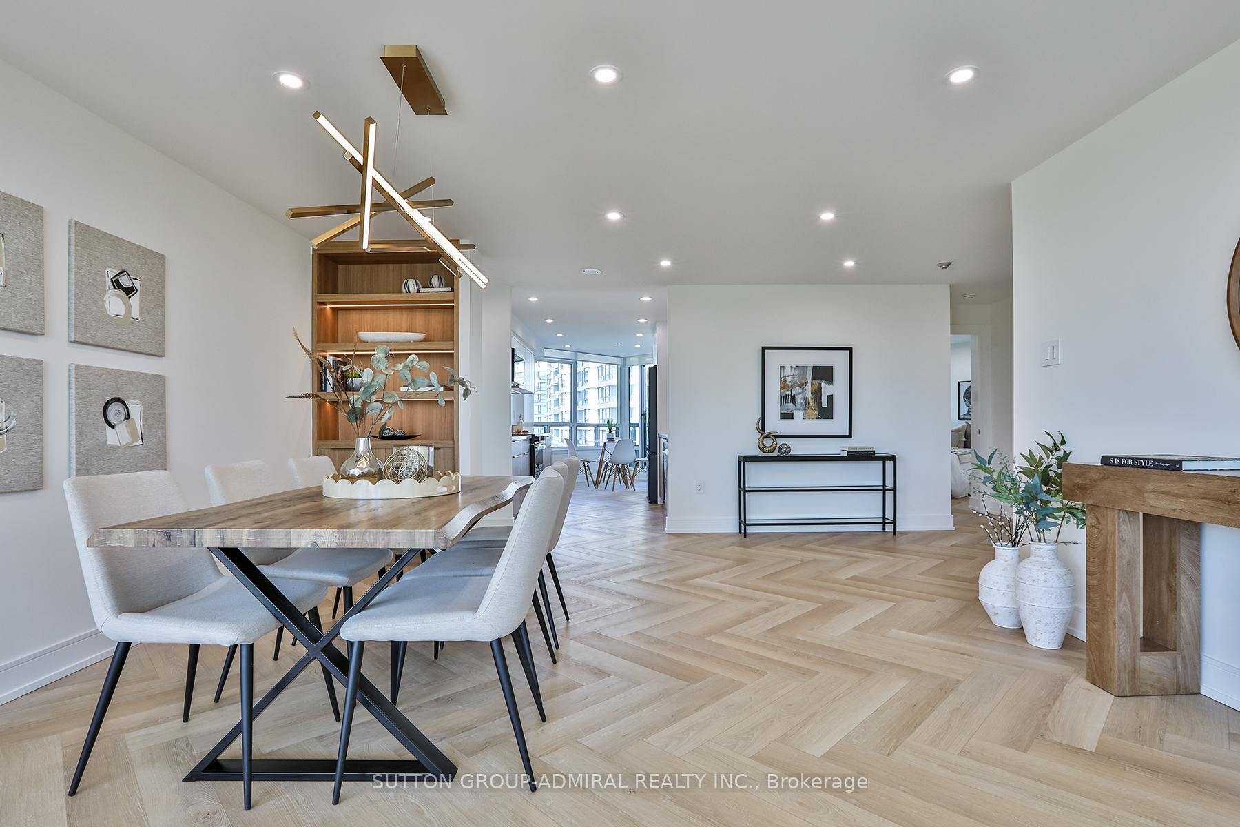 Photo 6 of Unit 610, 7250 Yonge Street, Vaughan, Crestwood-Springfarm-Yorkhill — HOMEH