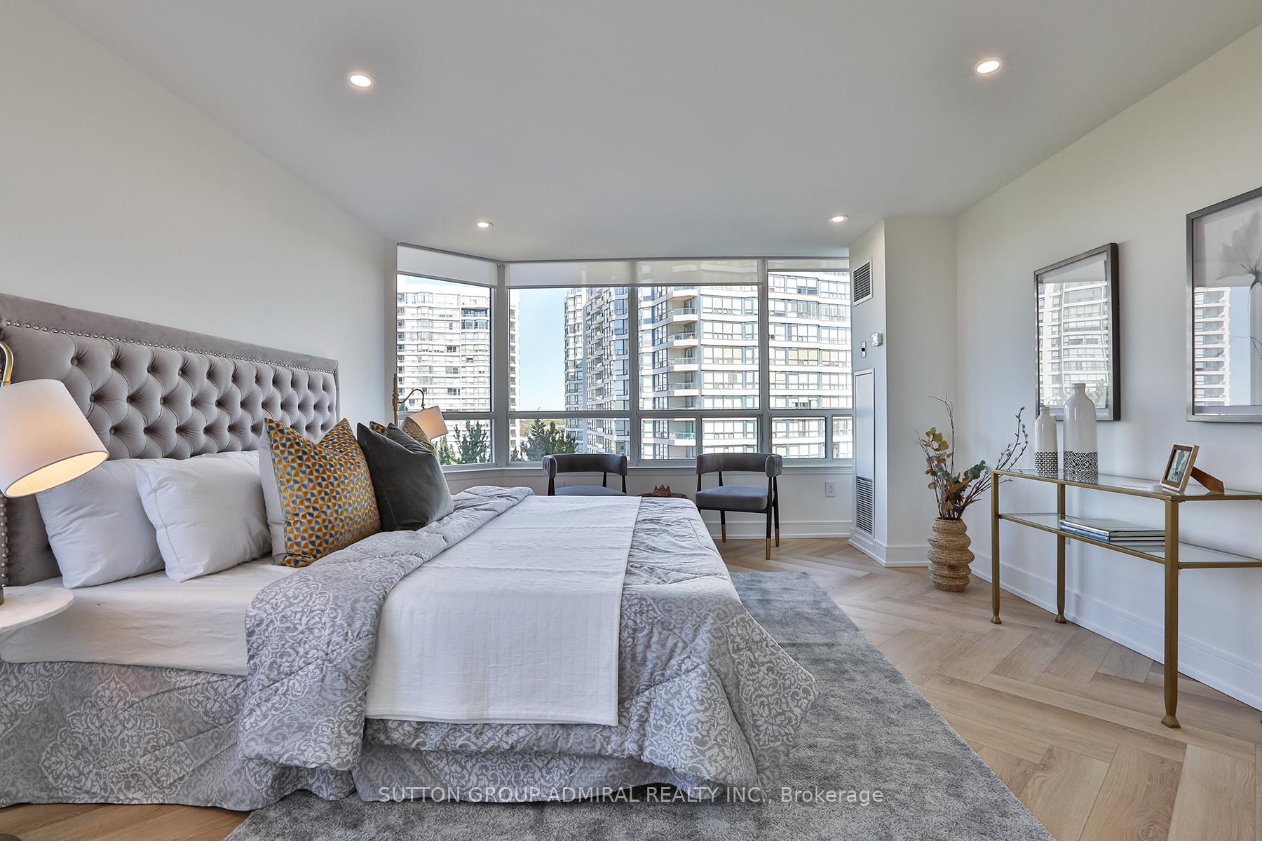 Photo 13 of Unit 610, 7250 Yonge Street, Vaughan, Crestwood-Springfarm-Yorkhill — HOMEH