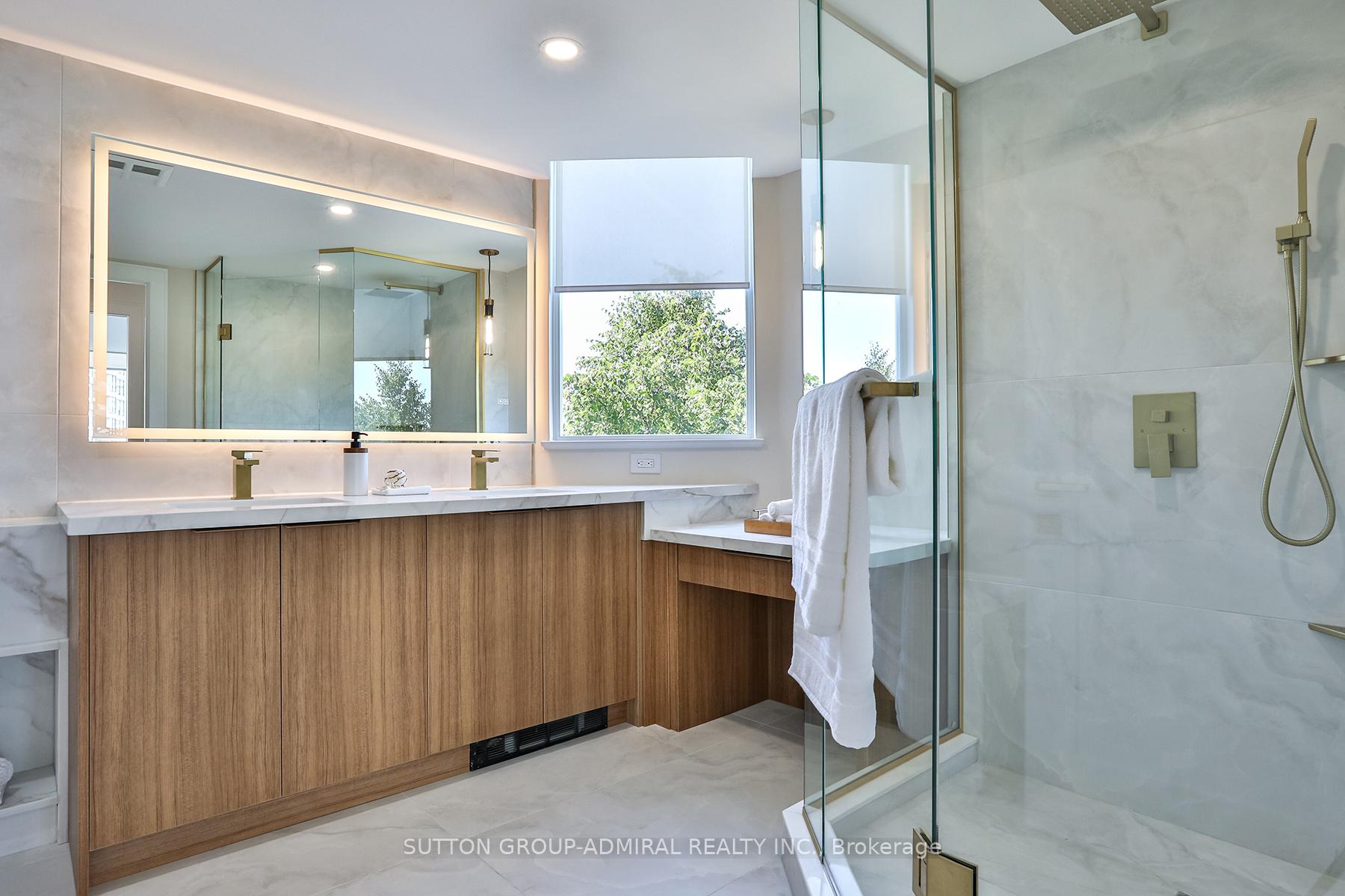 Photo 16 of Unit 610, 7250 Yonge Street, Vaughan, Crestwood-Springfarm-Yorkhill — HOMEH