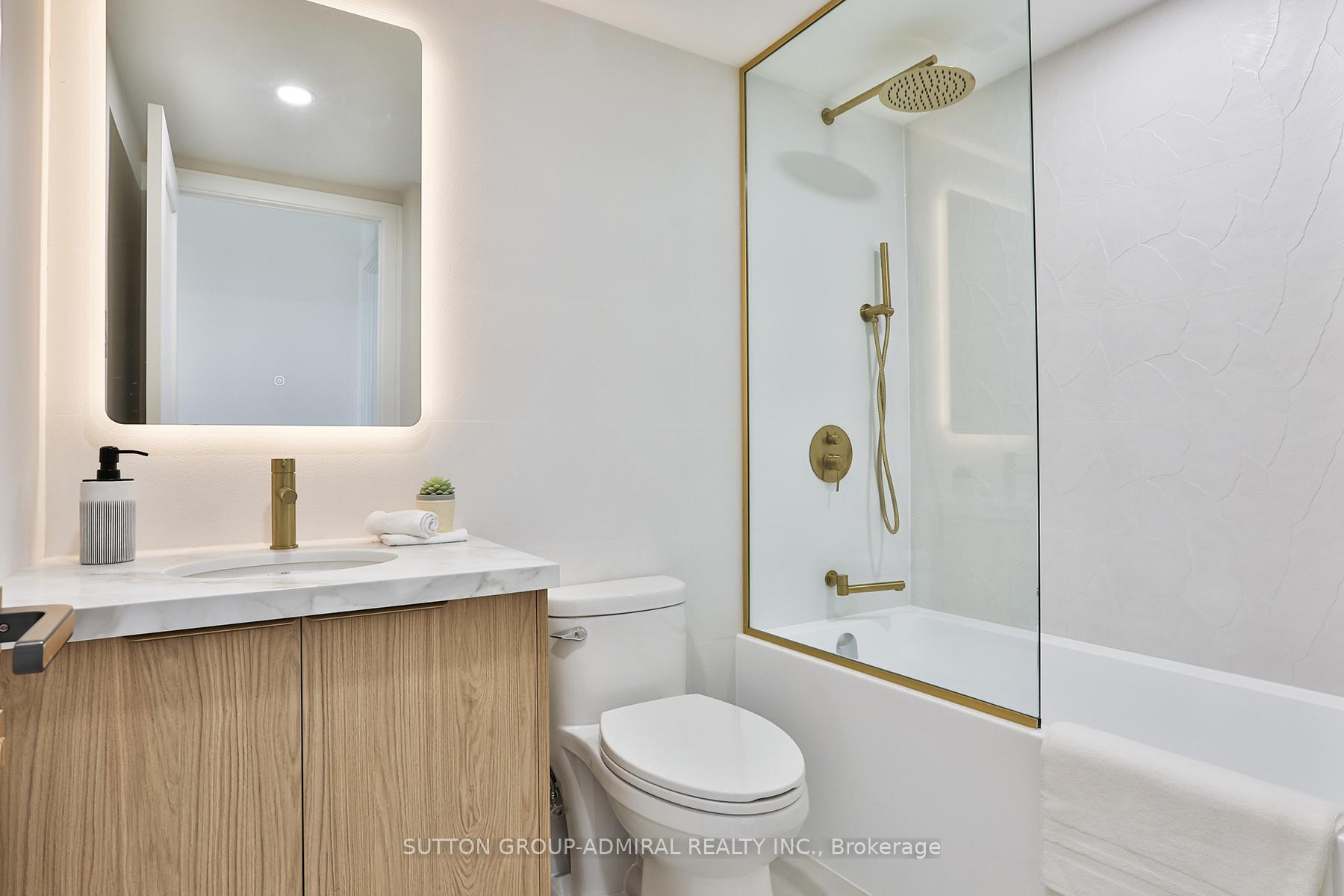 Photo 22 of Unit 610, 7250 Yonge Street, Vaughan, Crestwood-Springfarm-Yorkhill — HOMEH