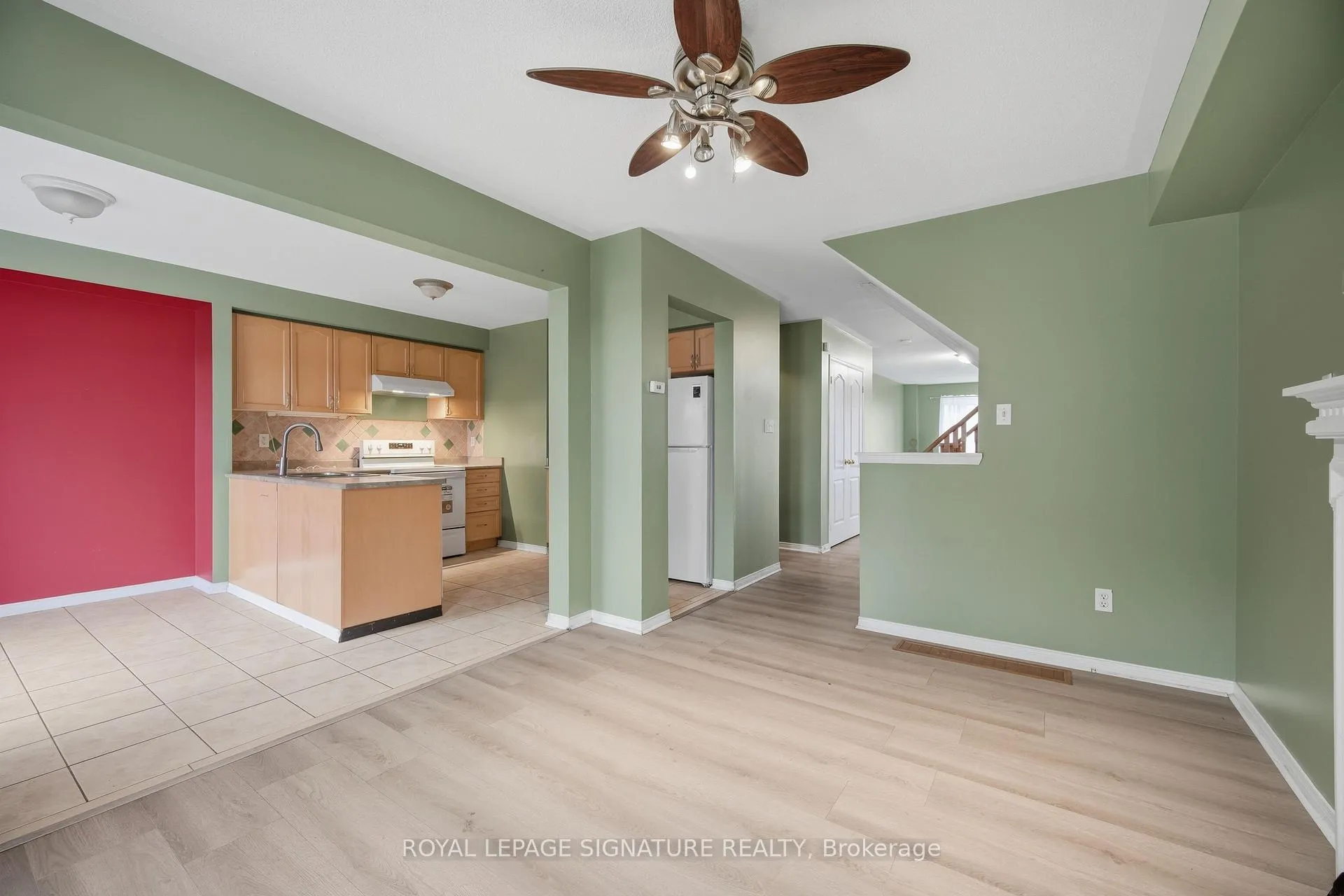 Photo 24 of 19 Silverbell Court, Brampton, Fletcher's Meadow — HOMEH