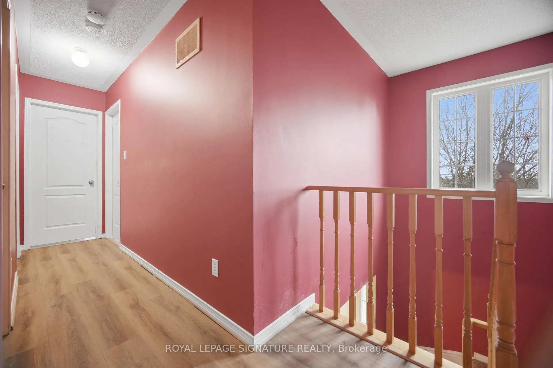 Photo 27 of 19 Silverbell Court, Brampton, Fletcher's Meadow — HOMEH