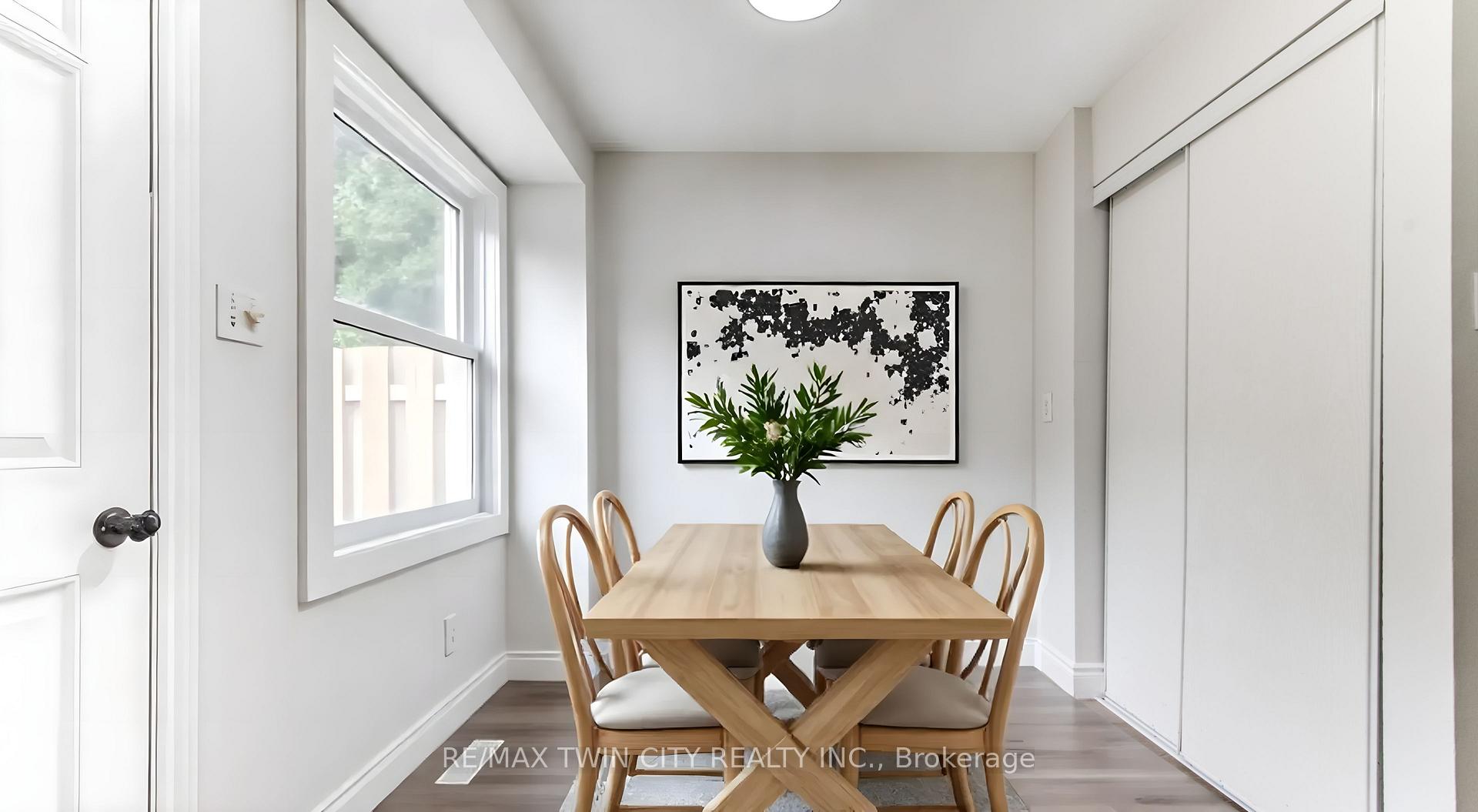 Photo 6 of Unit 89, 165 Green Valley Drive, Kitchener — HOMEH