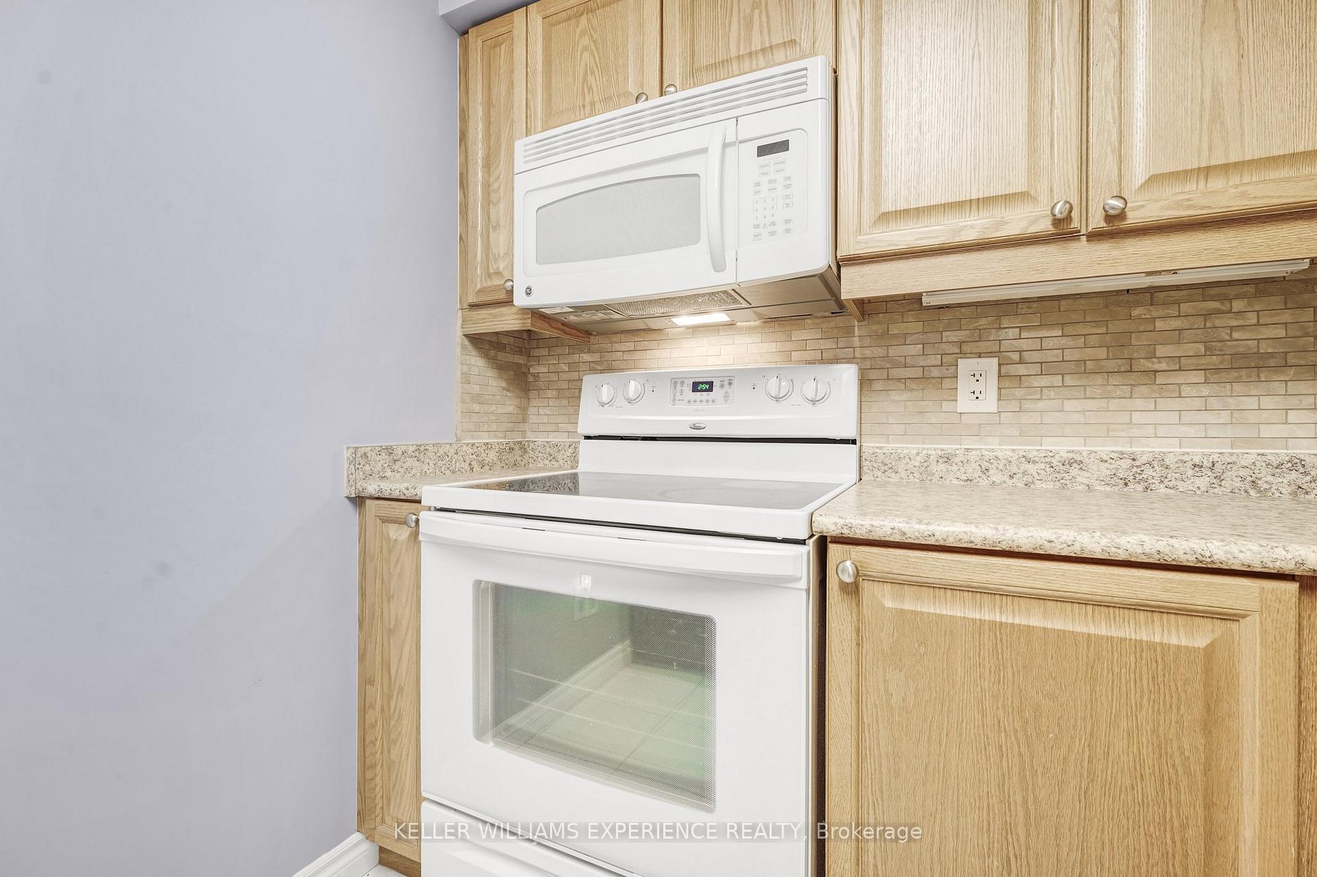 Photo 13 of Unit 109, 500 Mapleview Drive W, Barrie, Holly — HOMEH