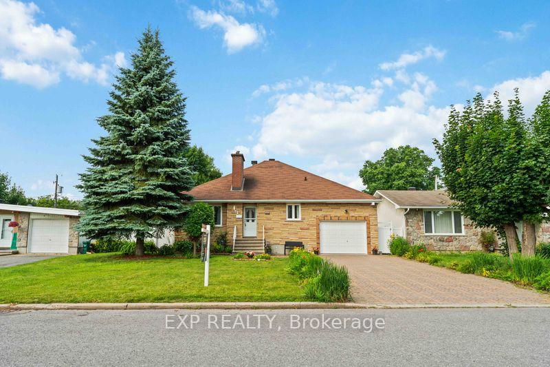 Photo 1 of 6 Lyall Street, Ottawa, City View/Skyline/Fisher Heights/Parkwood Hills — HOMEH