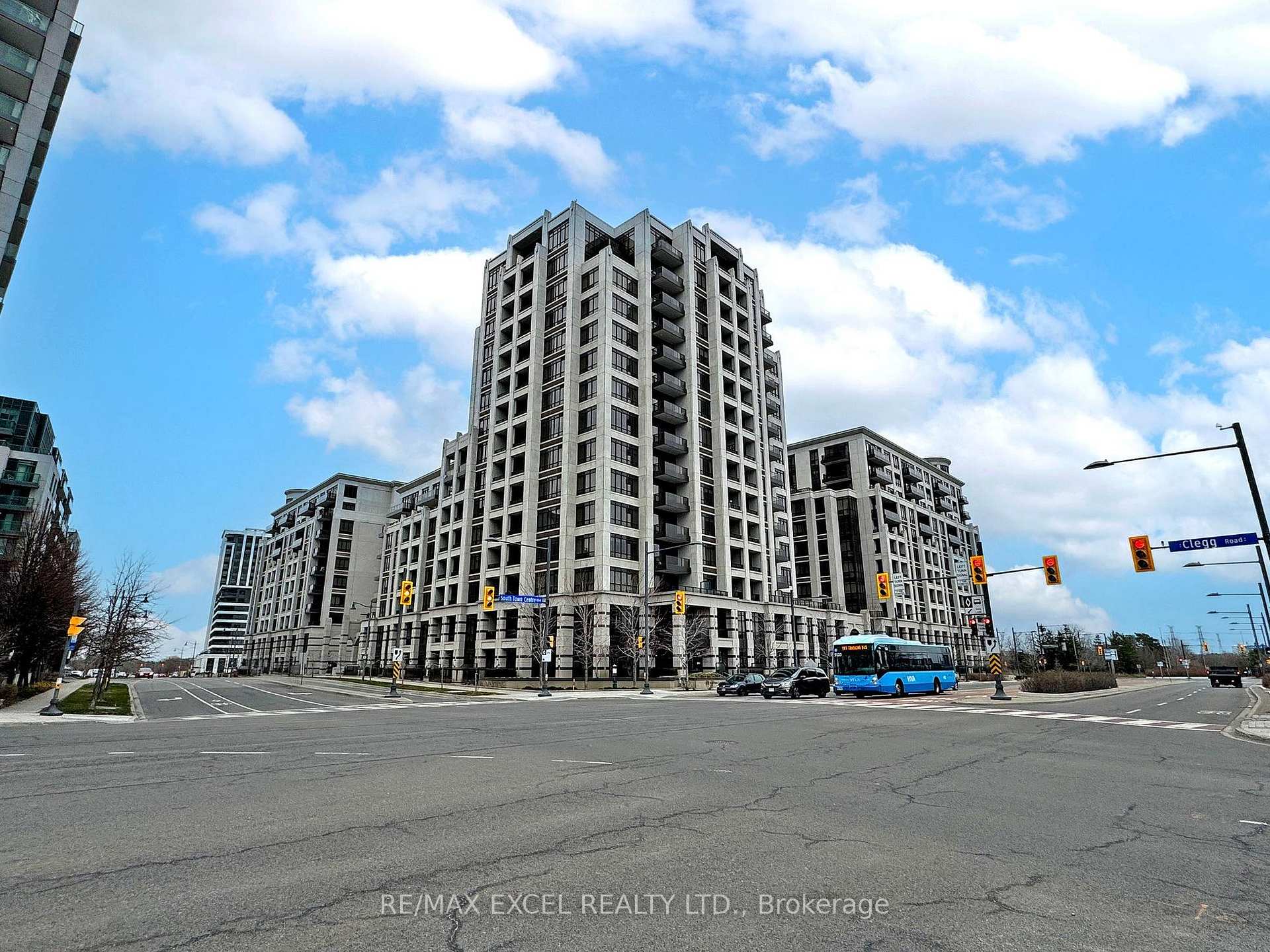 Photo 1 of Unit 317, 89 South Town Centre Boulevard, Markham, Unionville — HOMEH