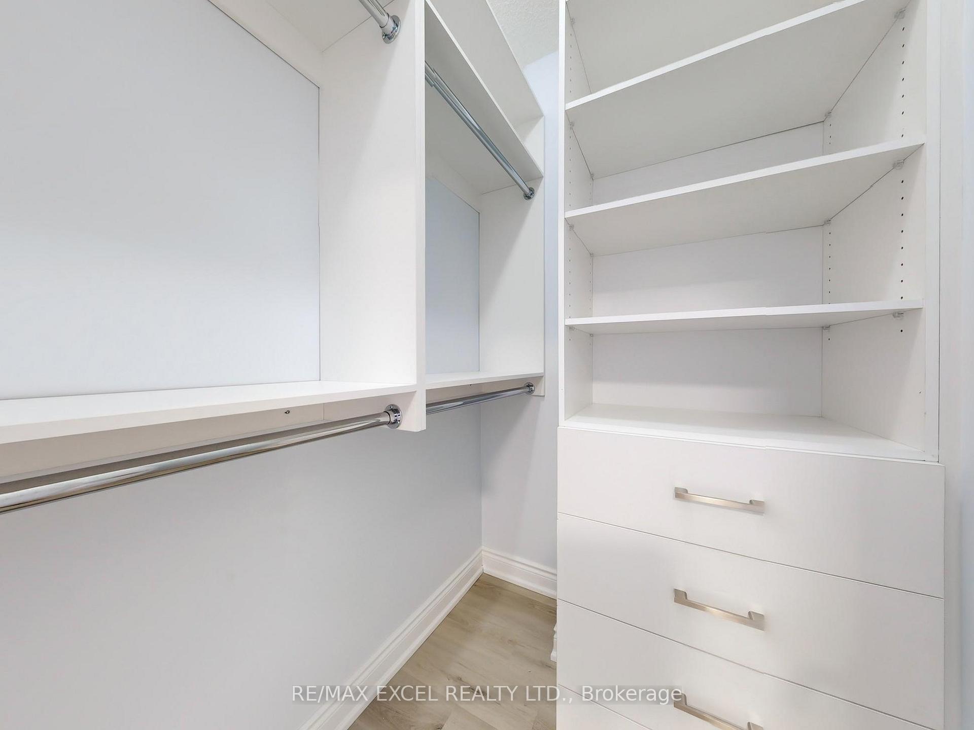 Photo 16 of Unit 317, 89 South Town Centre Boulevard, Markham, Unionville — HOMEH