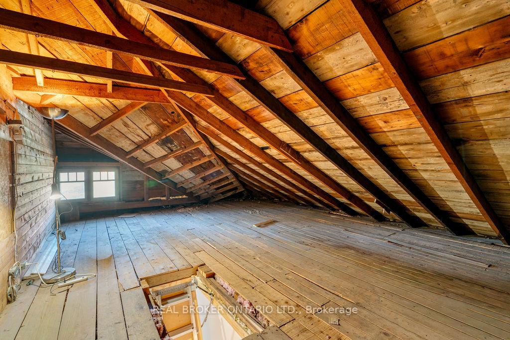 Photo 35 of 23 Lakeview Terrace, Ottawa, Dows Lake — HOMEH