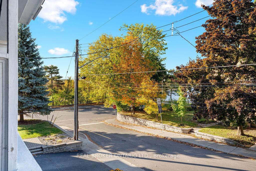 Photo 39 of 23 Lakeview Terrace, Ottawa, Dows Lake — HOMEH