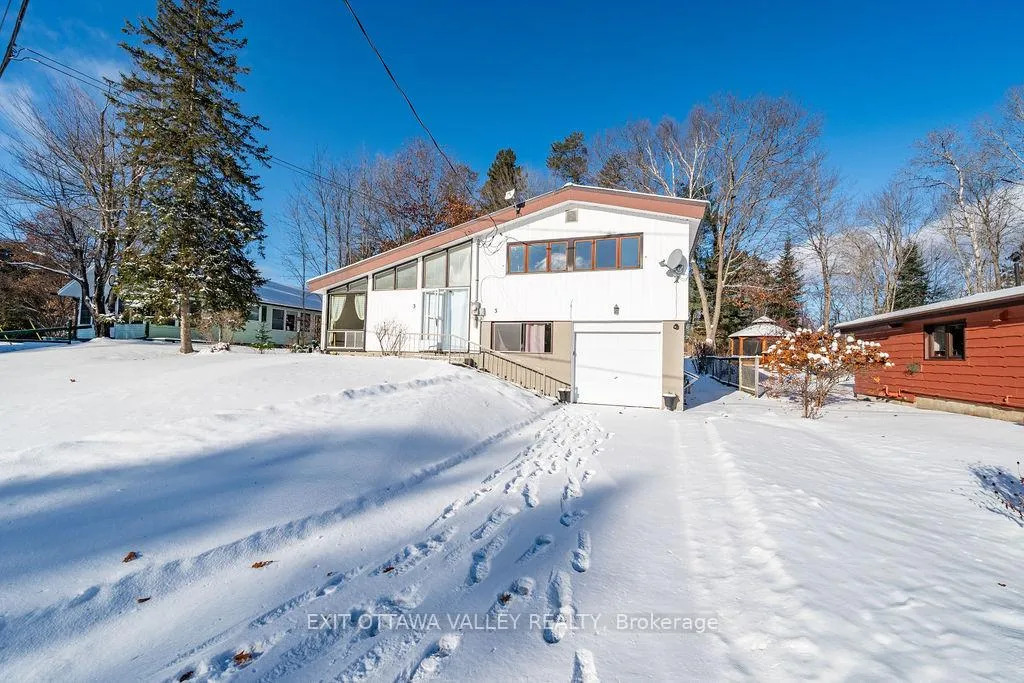 Photo 28 of 3 Newton Crescent, Deep River — HOMEH
