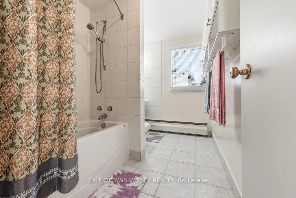 Photo 20 of 3 Newton Crescent, Deep River — HOMEH