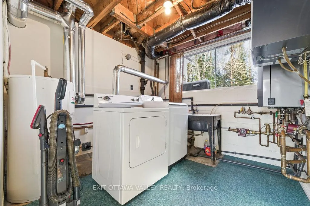 Photo 22 of 3 Newton Crescent, Deep River — HOMEH