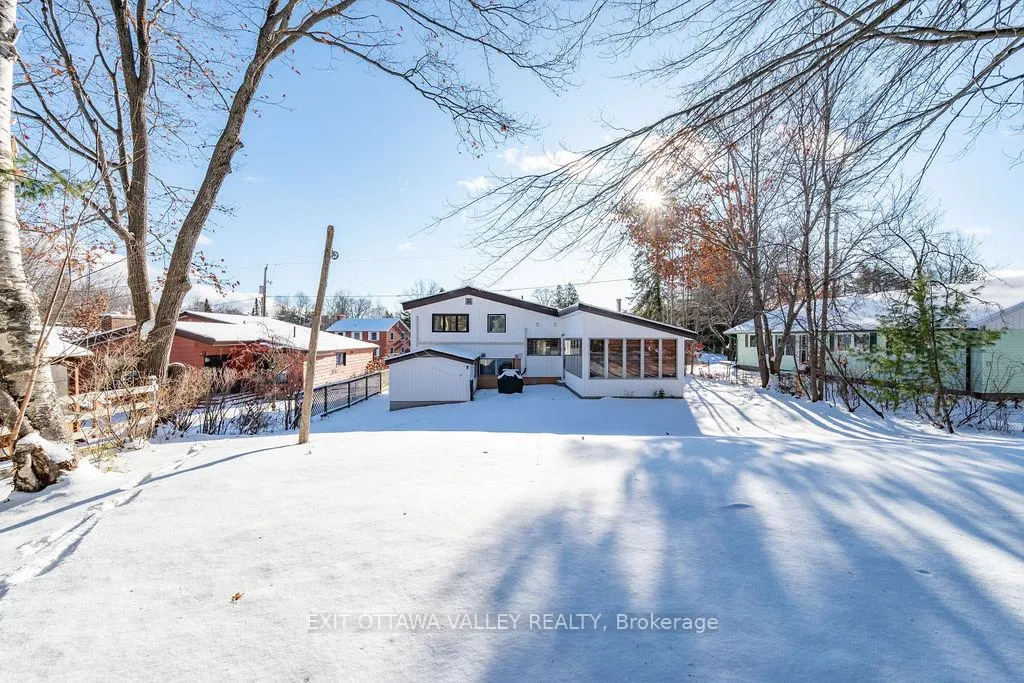 Photo 42 of 3 Newton Crescent, Deep River — HOMEH