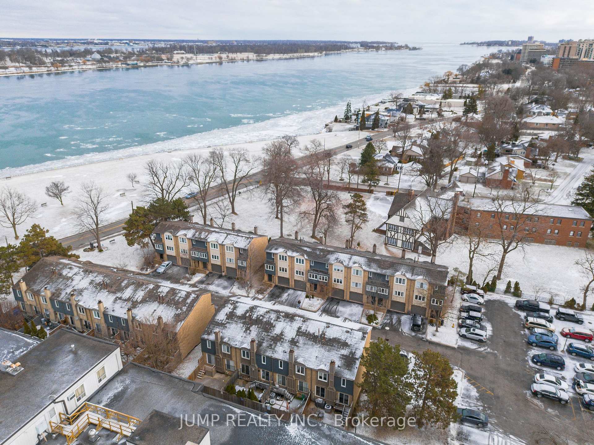 Photo 6 of Unit 3, 3929 Riverside Drive, Windsor — HOMEH