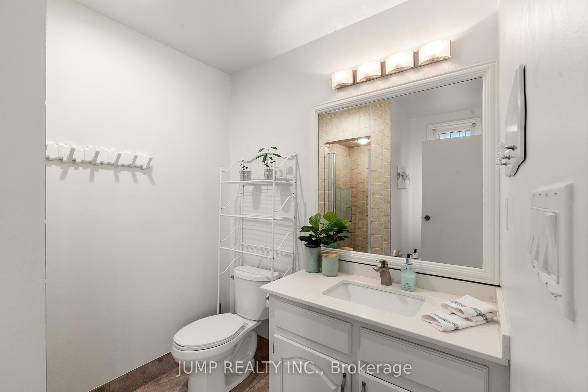 Photo 10 of Unit 3, 3929 Riverside Drive, Windsor — HOMEH