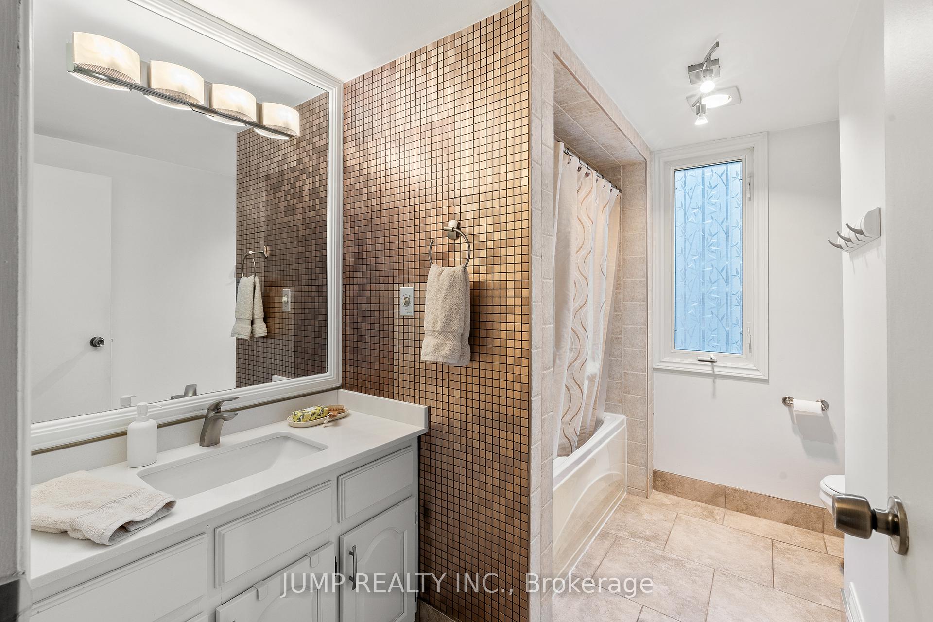 Photo 14 of Unit 3, 3929 Riverside Drive, Windsor — HOMEH