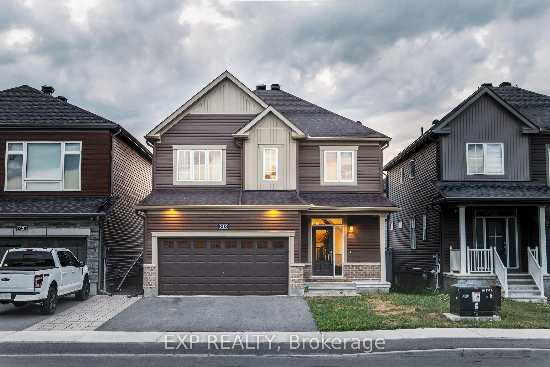 Photo 1 of 818 Cappamore Drive, Ottawa, Barrhaven - Half Moon Bay — HOMEH