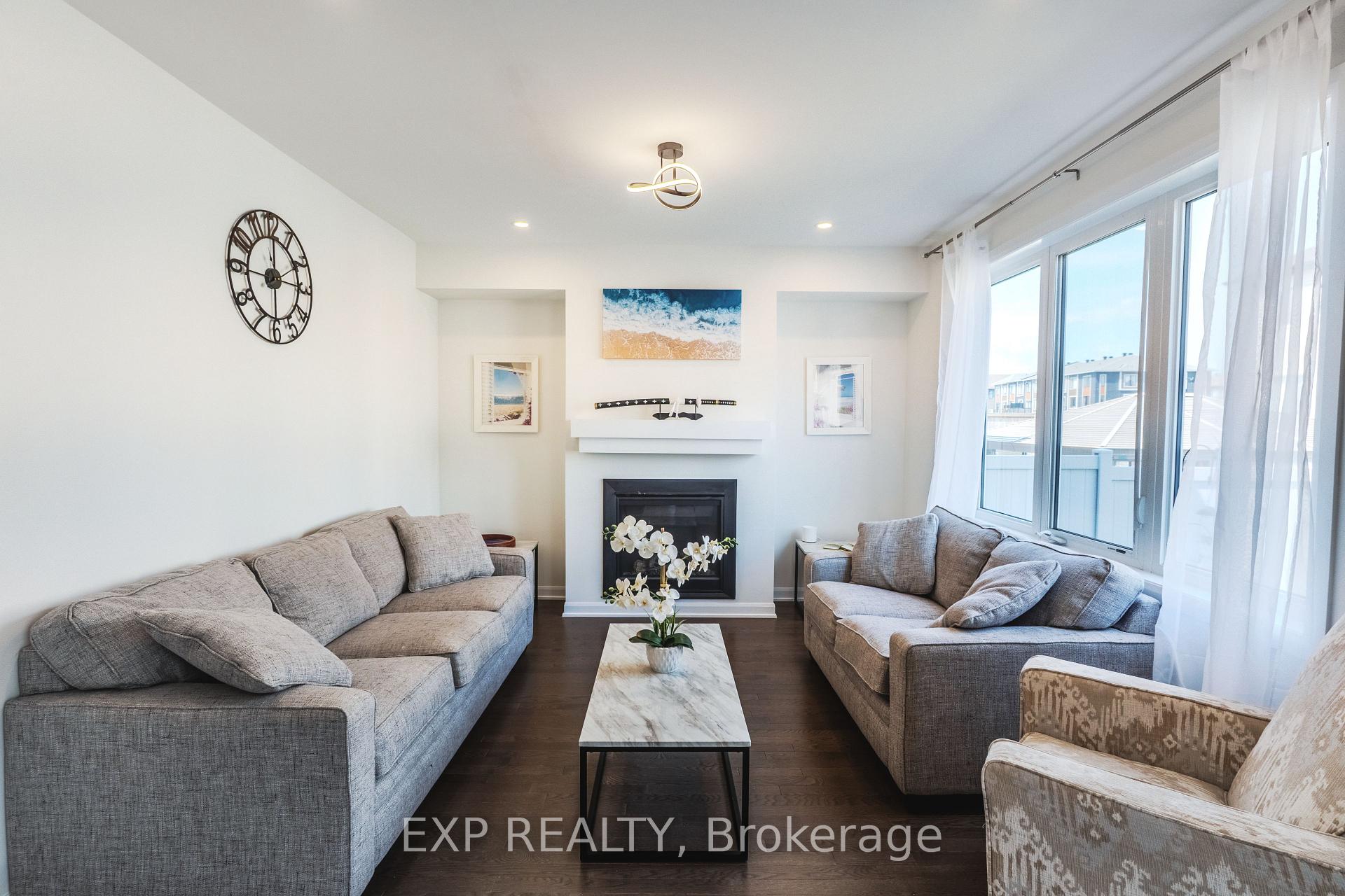 Photo 13 of 818 Cappamore Drive, Ottawa, Barrhaven - Half Moon Bay — HOMEH
