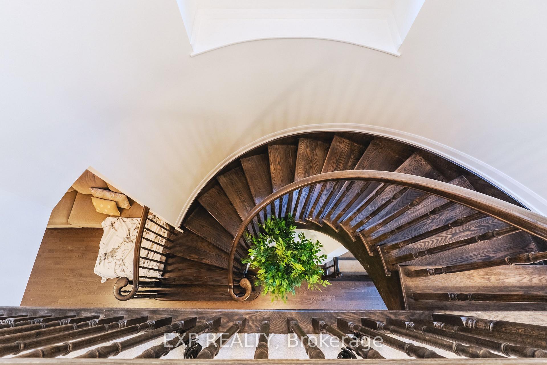 Photo 19 of 818 Cappamore Drive, Ottawa, Barrhaven - Half Moon Bay — HOMEH